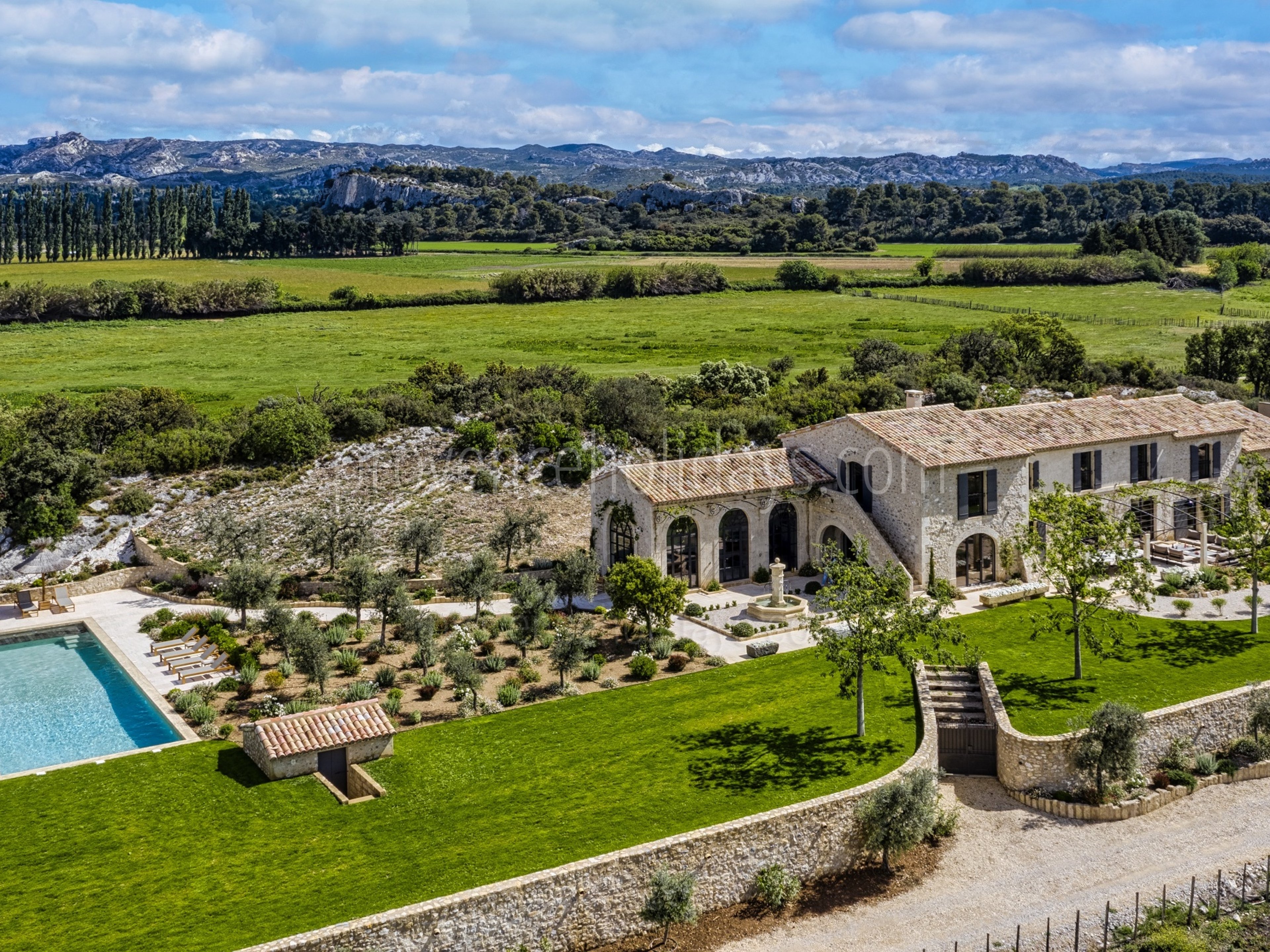 13 - Mas de Pierre: Villa: Exterior