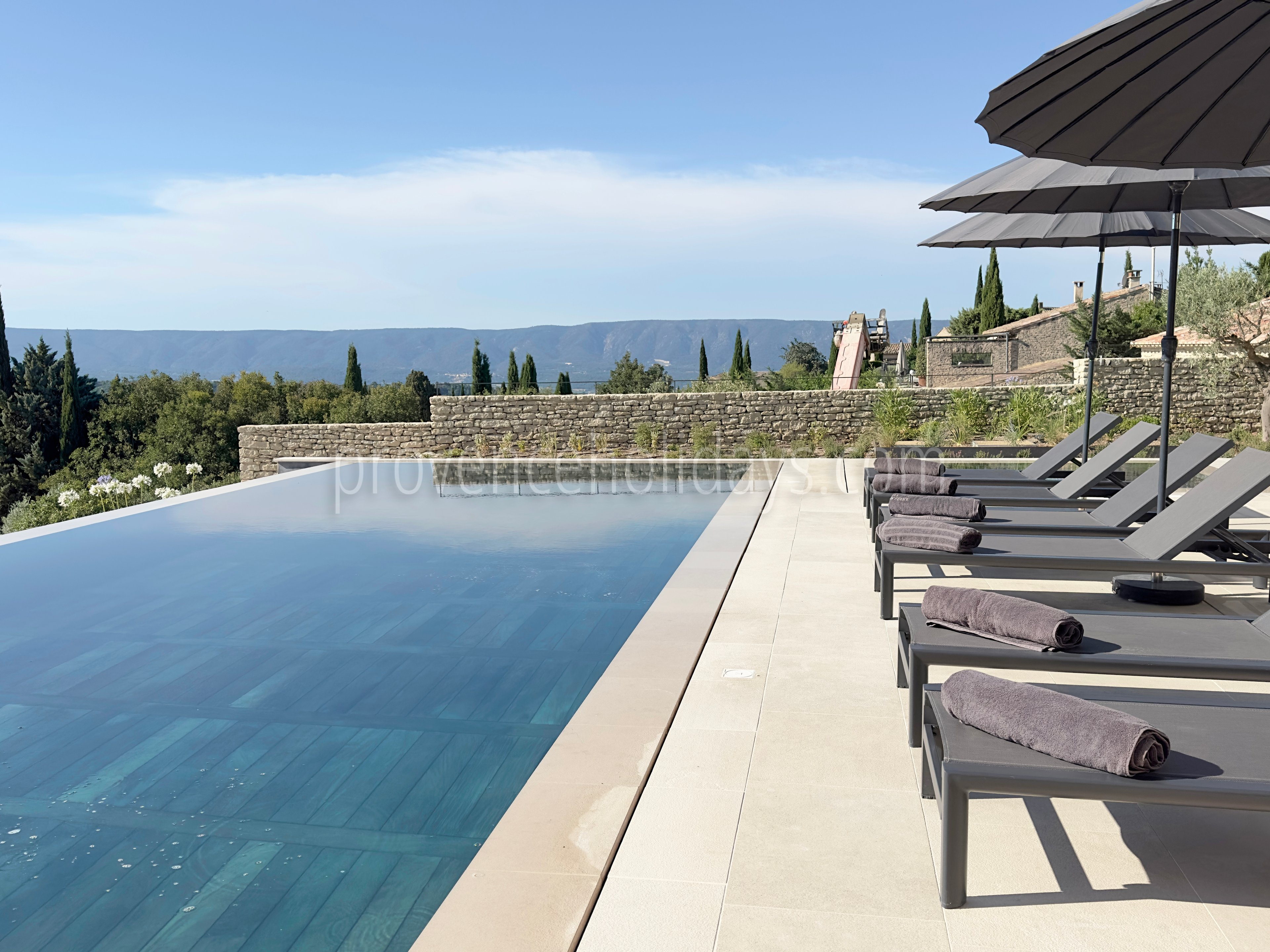 79 - Domaine Altavista: Villa: Pool