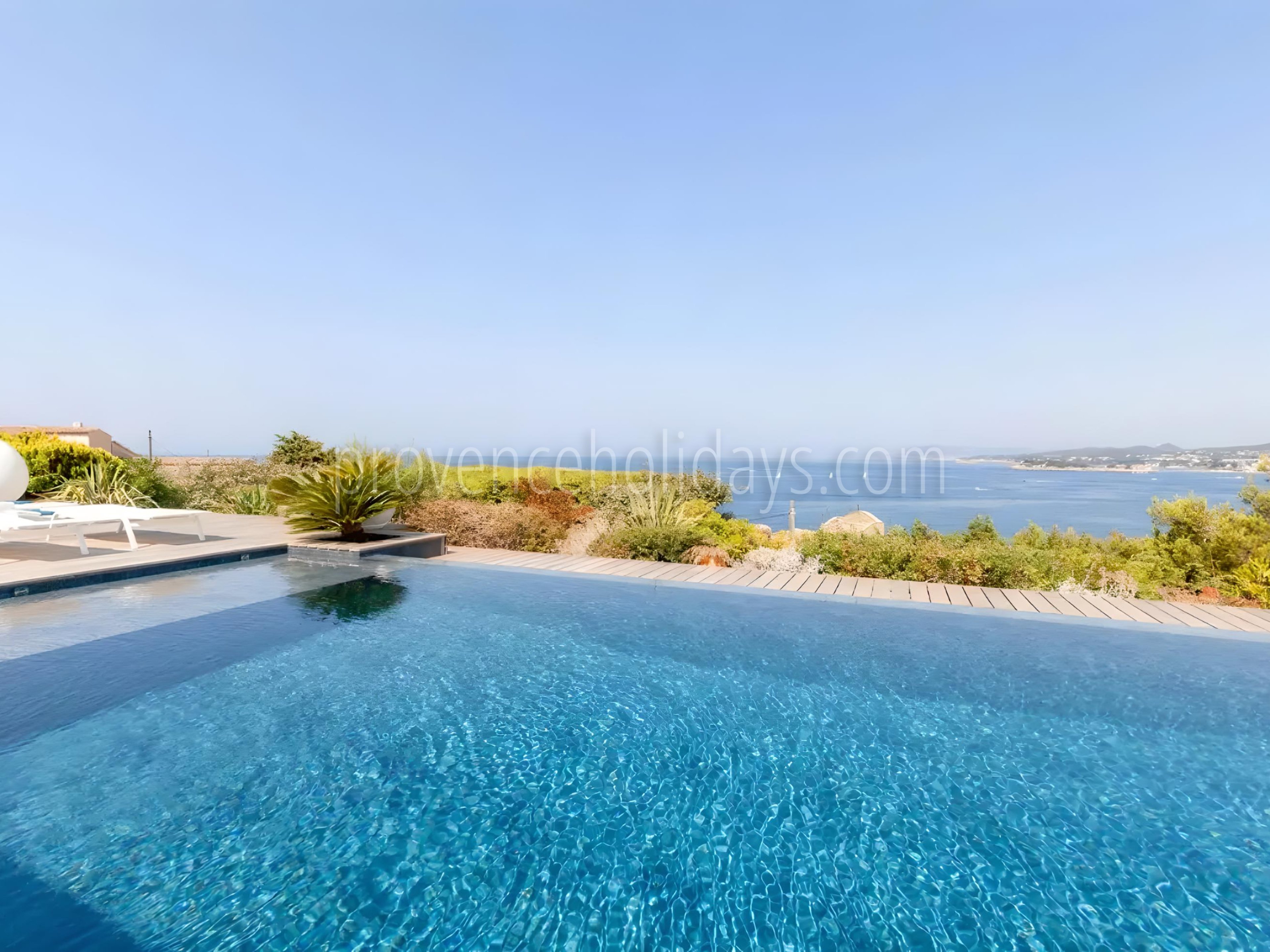 19 - Villa Florensia: Villa: Pool