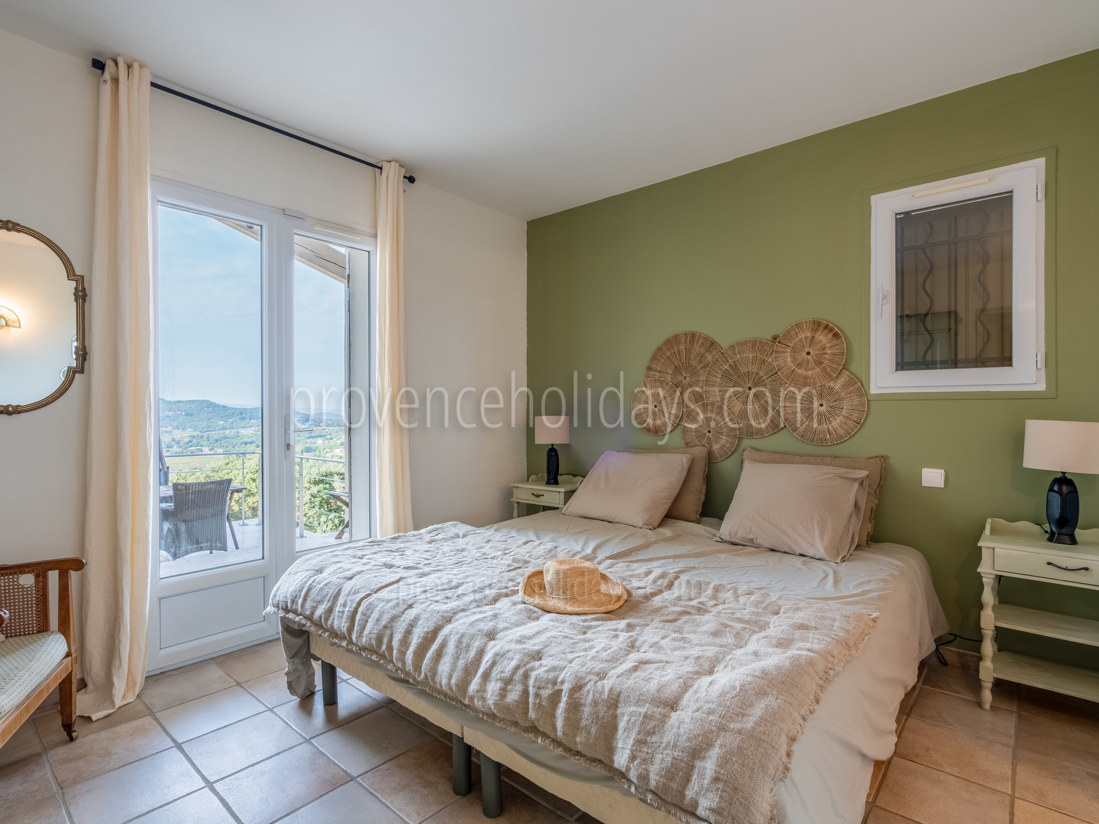 7 - Villa Saturnin: Villa: Bedroom