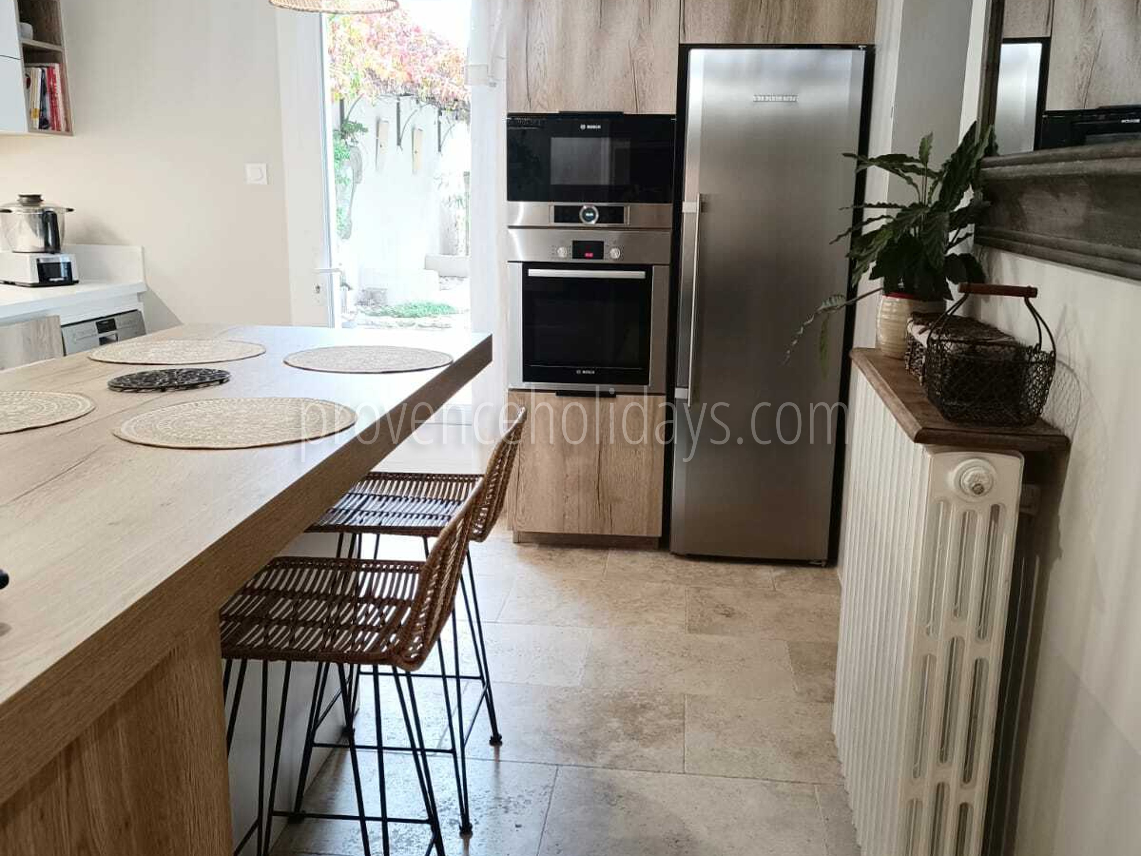 17 - Chez Fannie: Villa: Interior