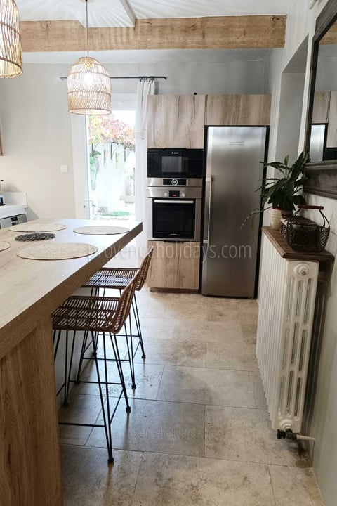 17 - Chez Fannie: Villa: Interior