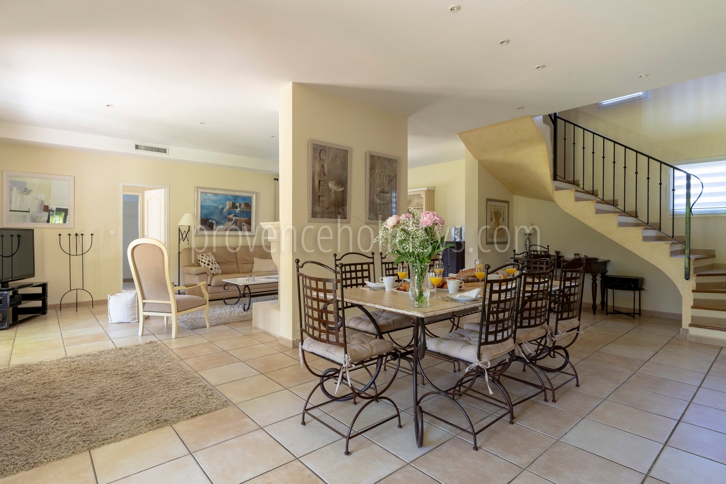 36 - Chez Alare: Villa: Interior