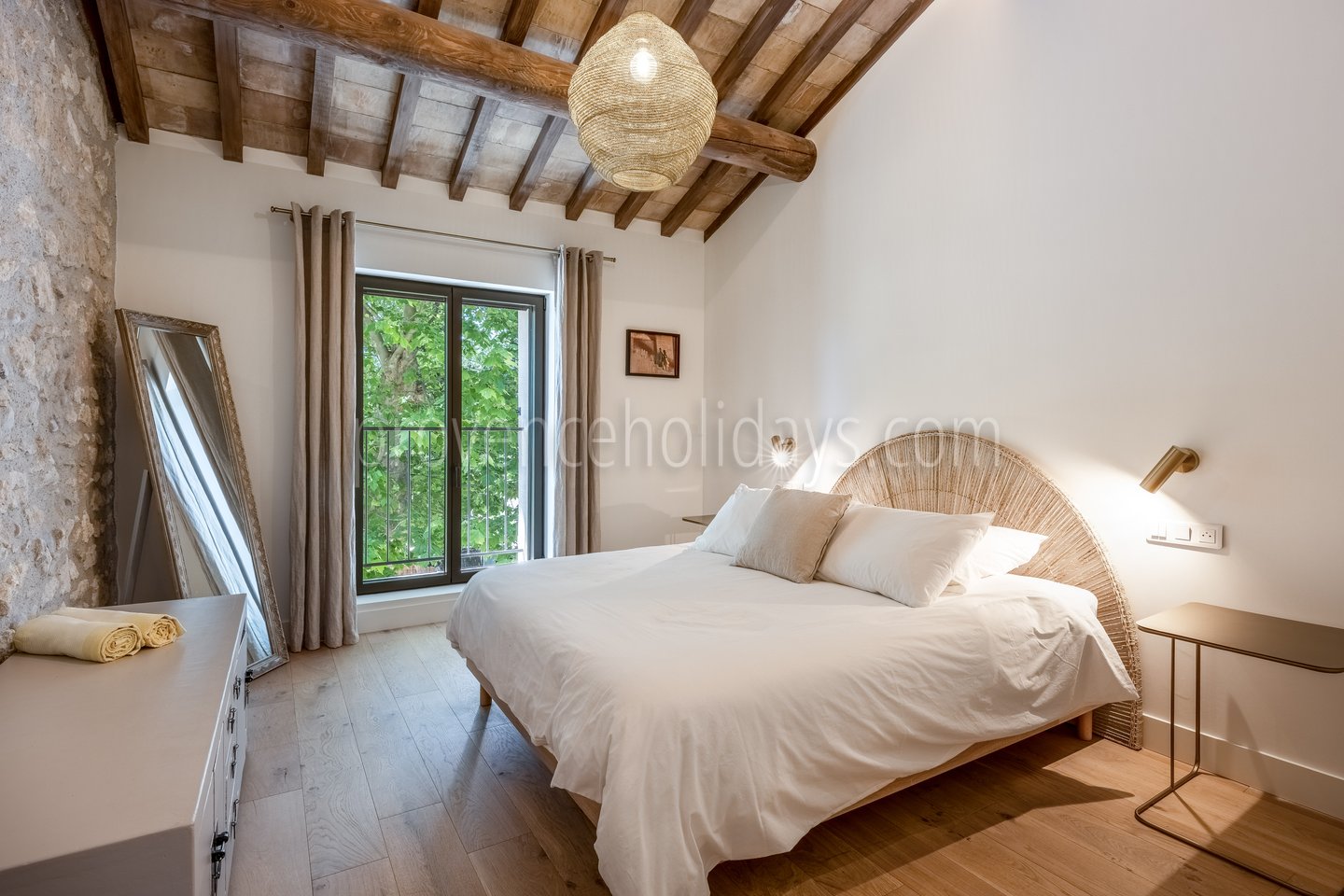 13 - Mas Estello: Villa: Bedroom