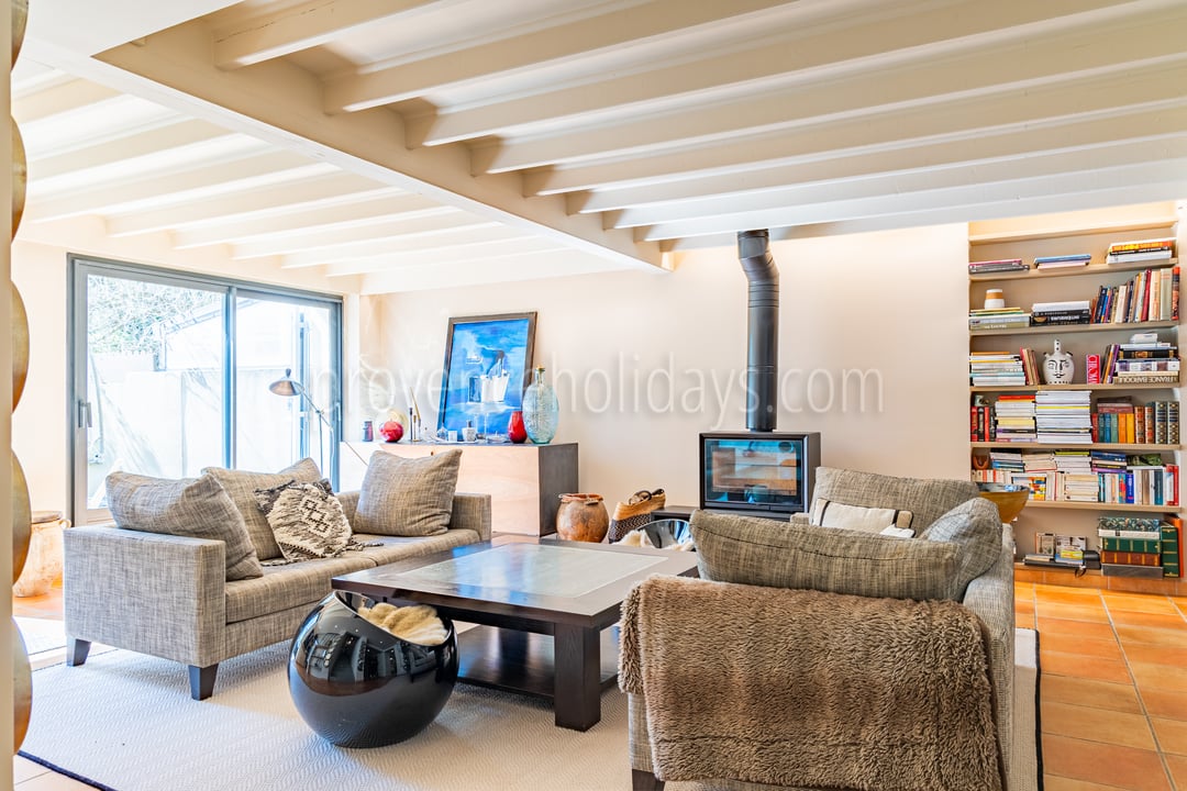 25 - L\'Atelier Provençal: Villa: Interior