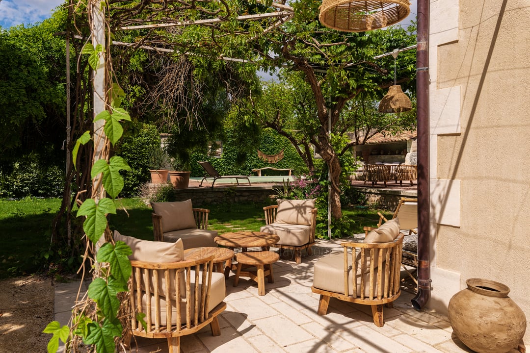 Village house with a heated swimming pool in Fontvieille 6 - Maison Léo: Villa: Exterior