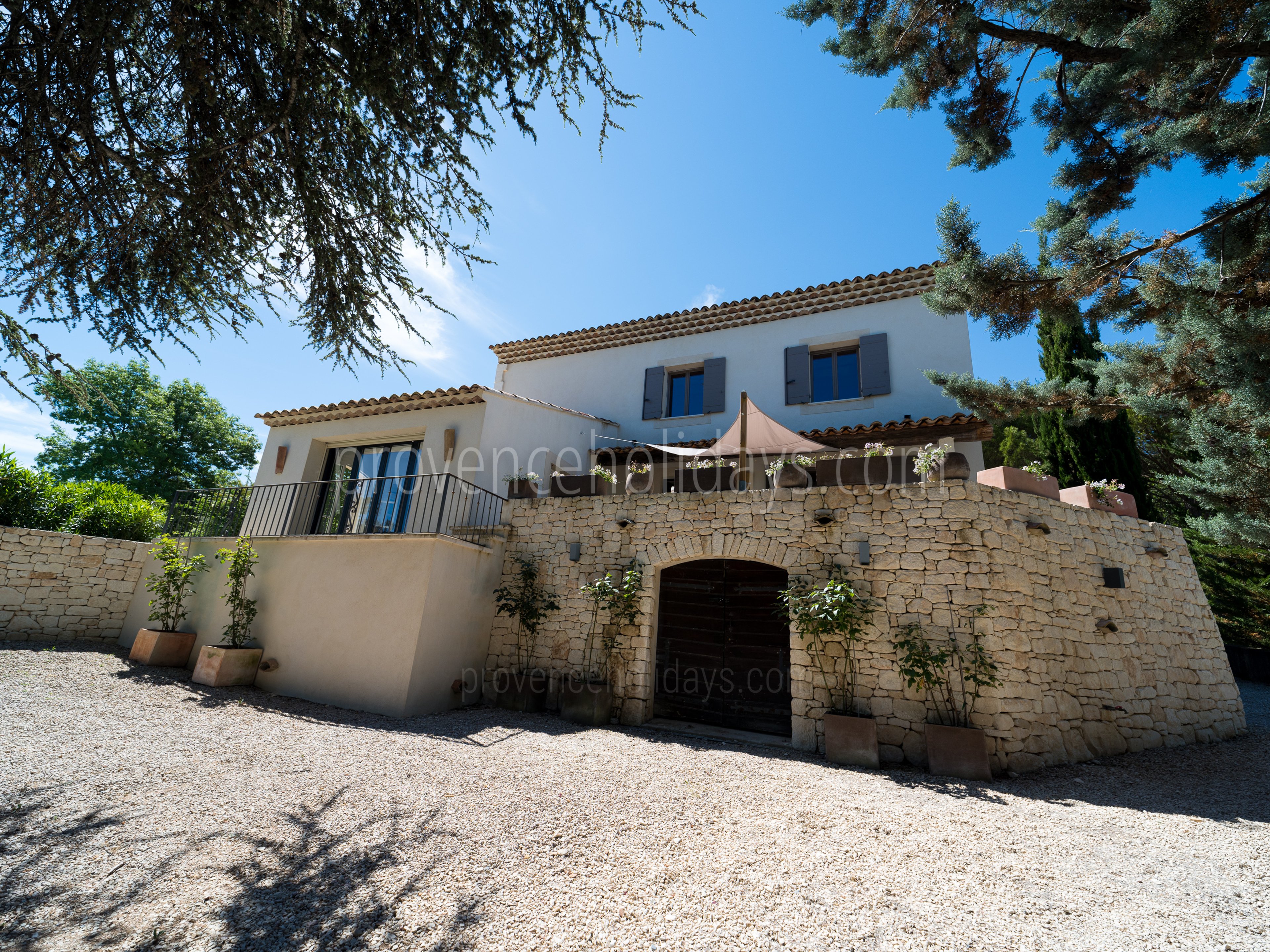 21 - Le Clos du Luberon: Villa: Exterior