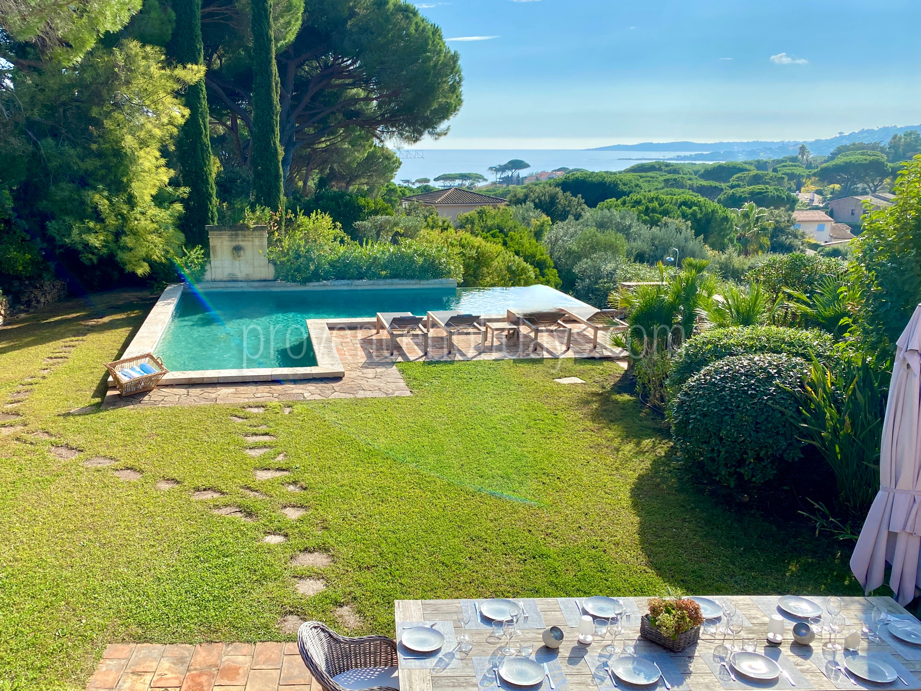 36 - Bastide Shalimar: Villa: Pool