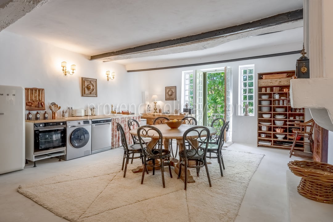 7 - Maison Rochevieille: Villa: Interior