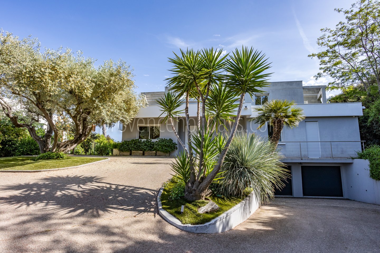 9 - Villa Toulon: Villa: Exterior