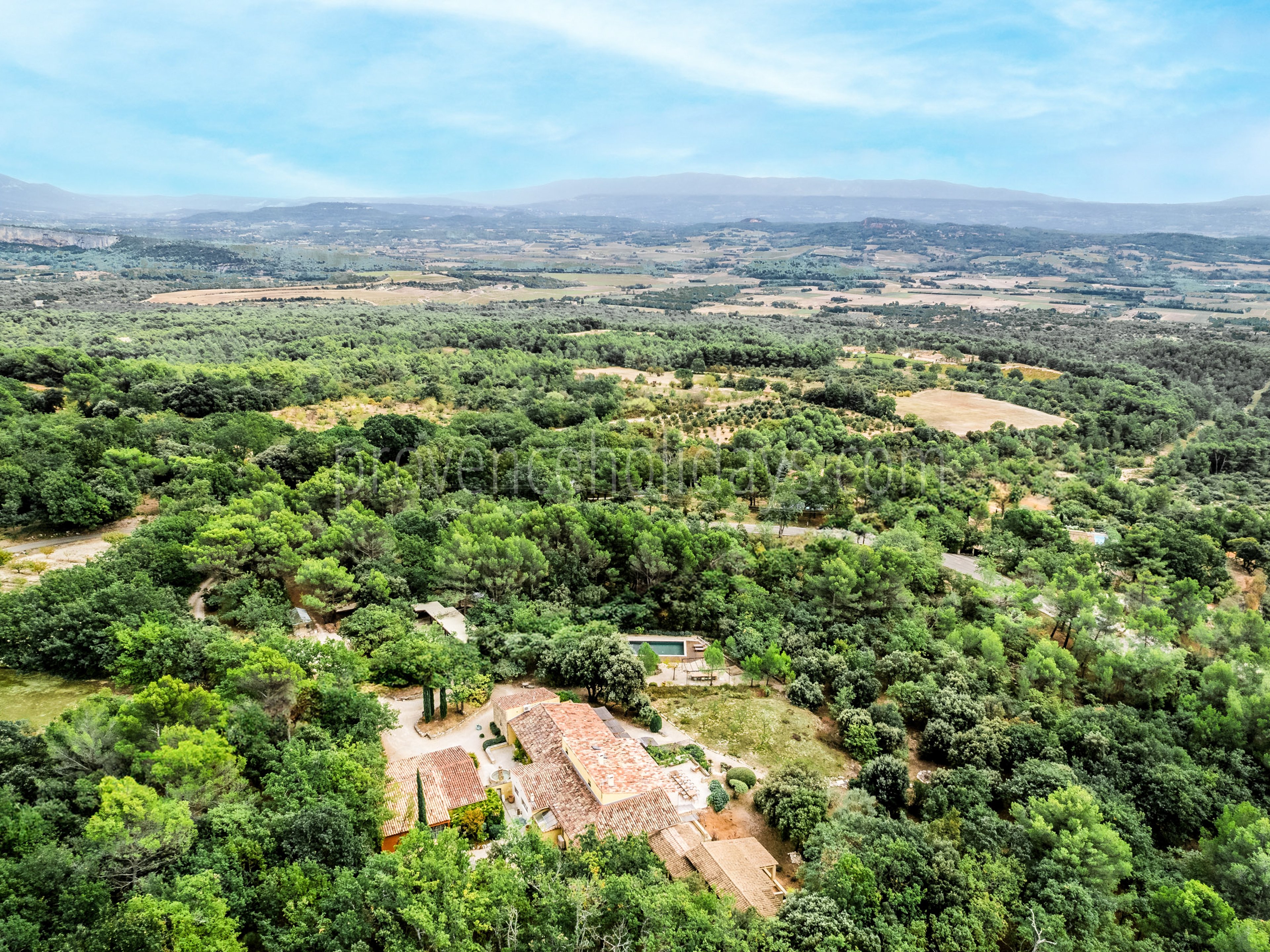 80 - Mas des Collines du Luberon: Villa: Exterior