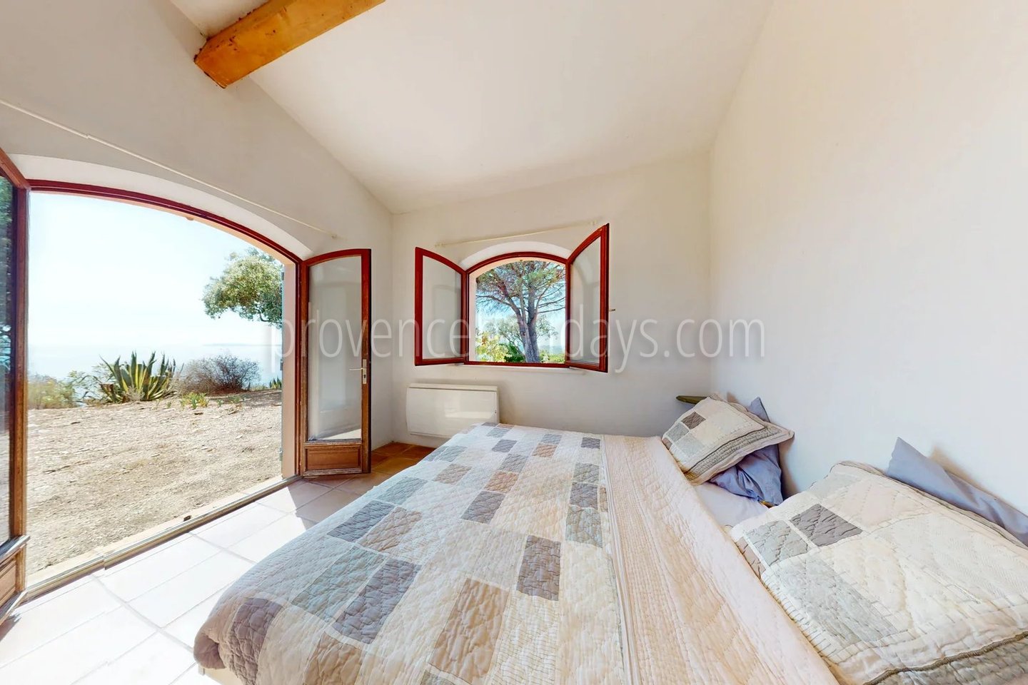 13 - Villa à rénover à Rayol-Canadel-sur-Mer: Villa: Bedroom