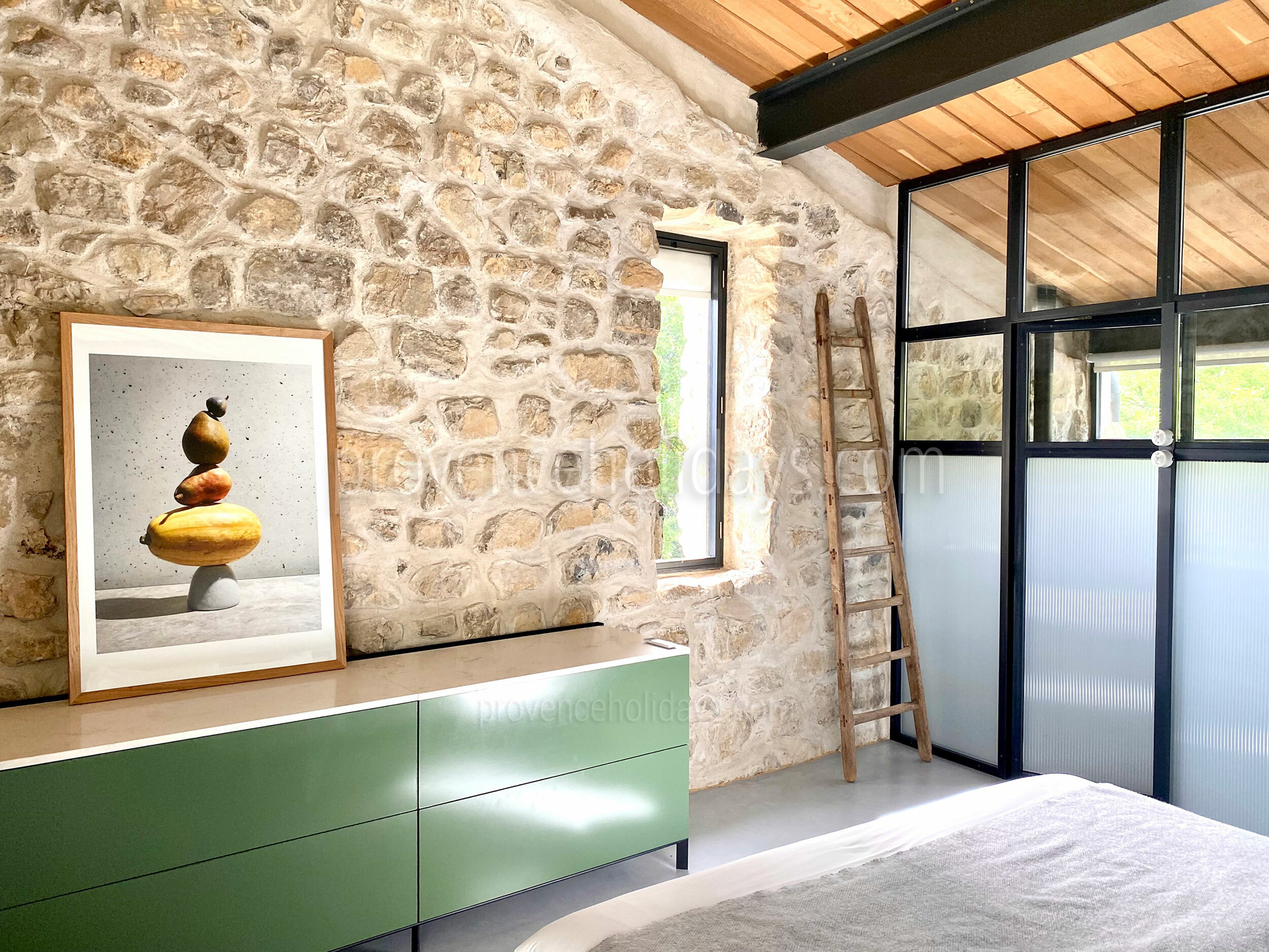 36 - Mas Villard: Villa: Interior