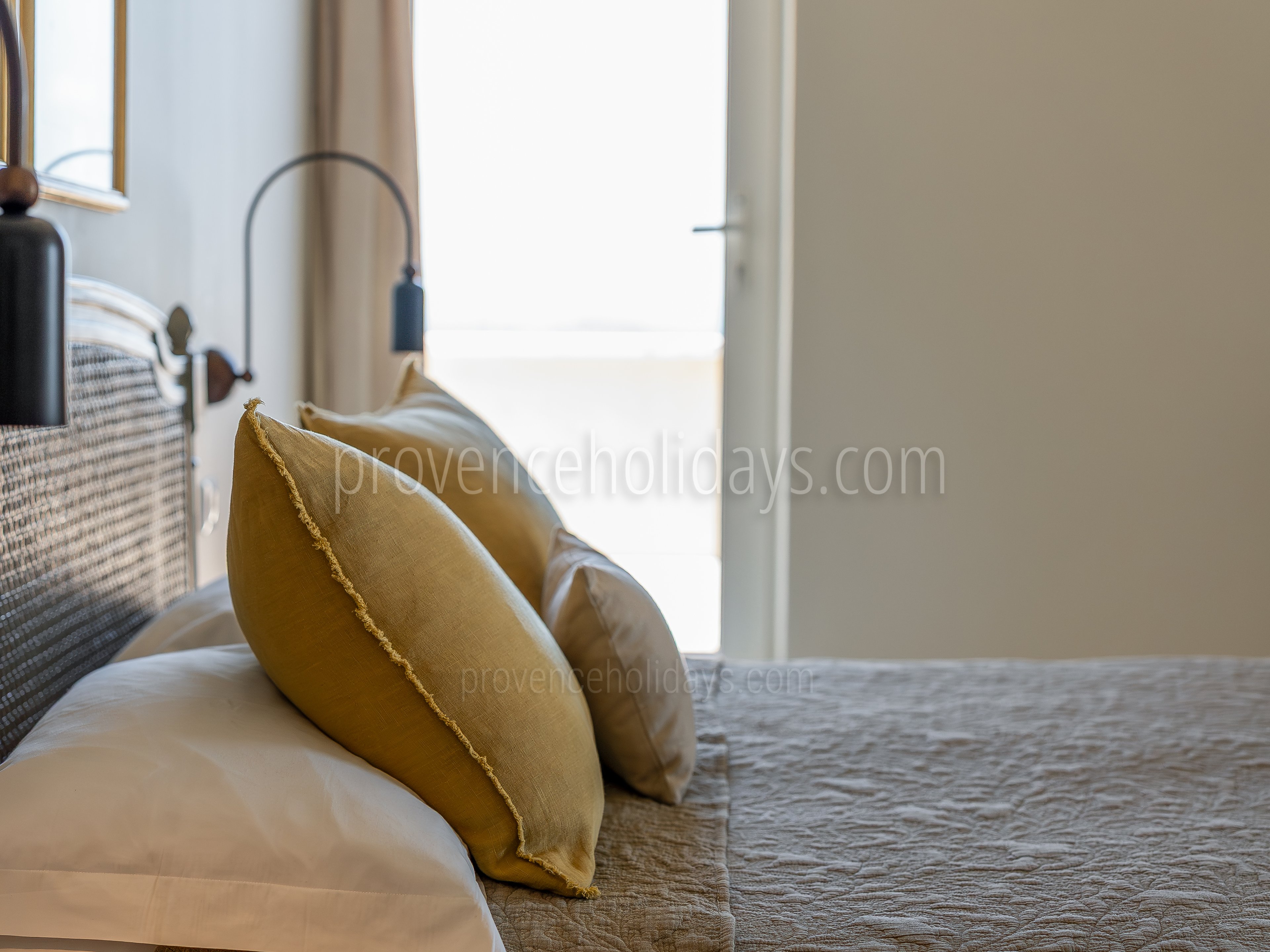 45 - Mas de Charline: Villa: Bedroom