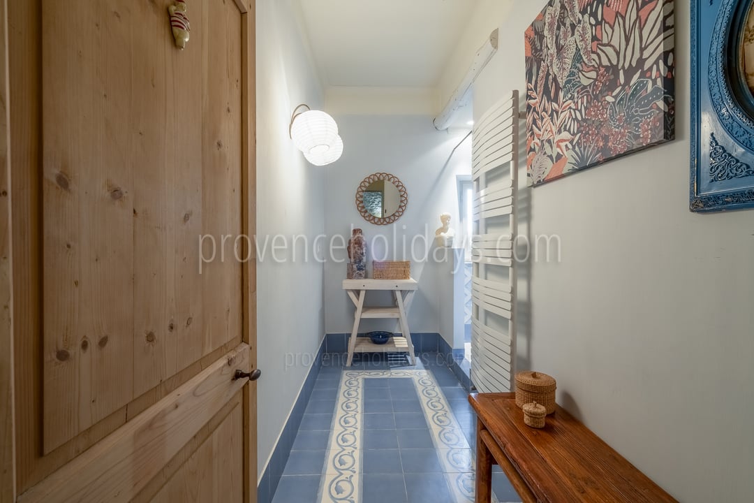 44 - La Bastide Neuve: Villa: Interior