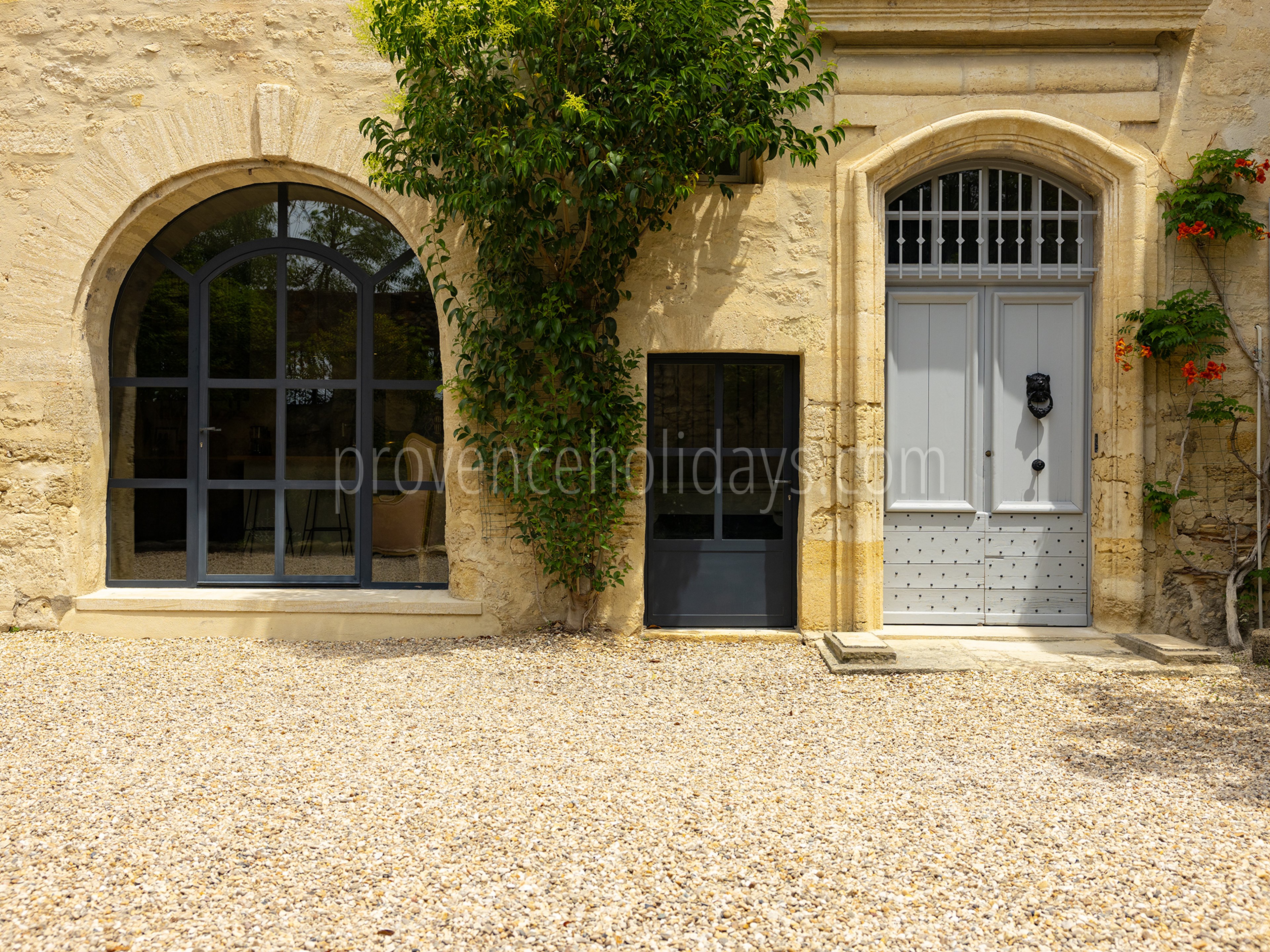 15 - La Bâtisse d\'Uzès: Villa: Exterior