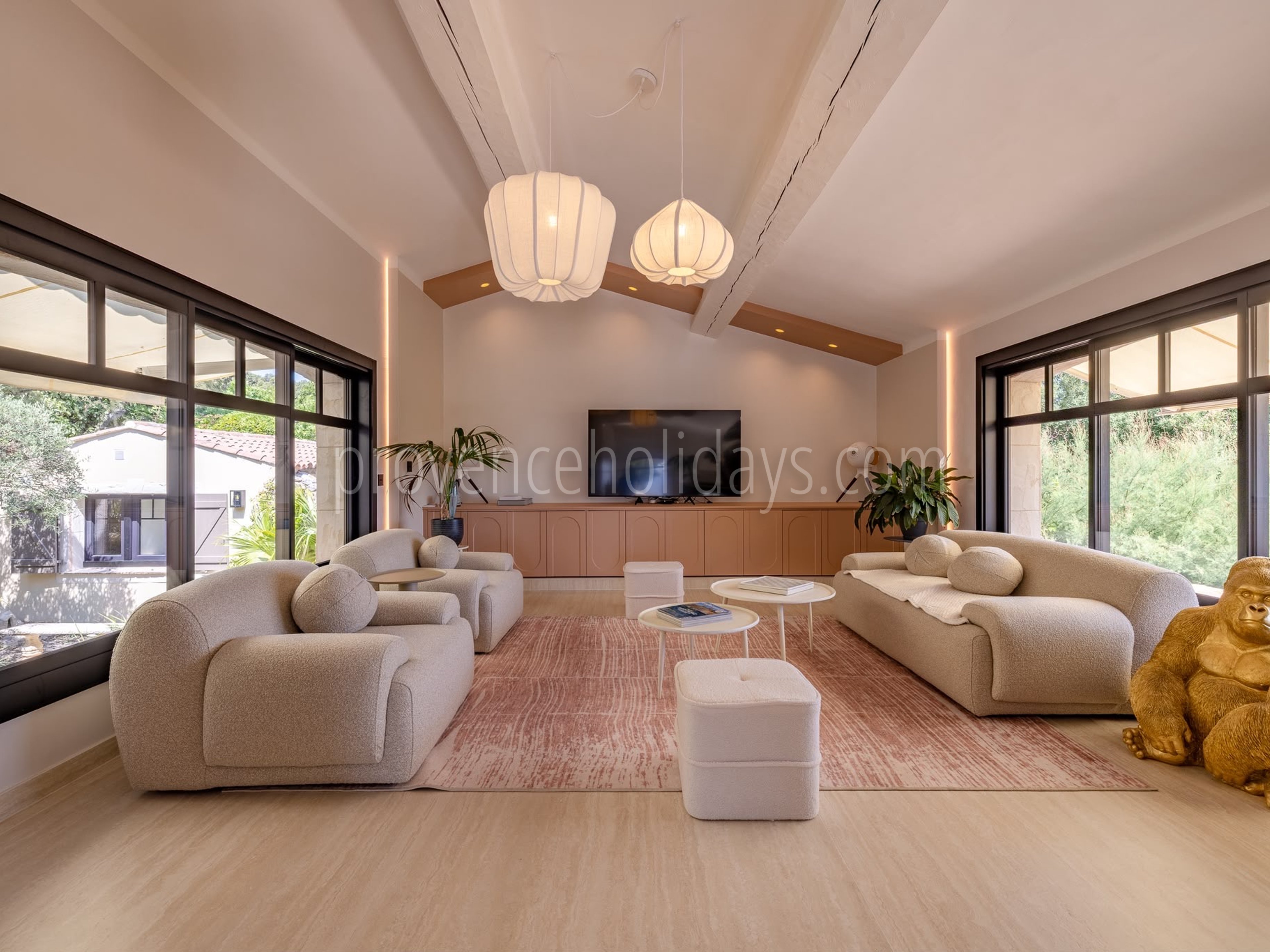 21 - Villa Atome: Villa: Interior