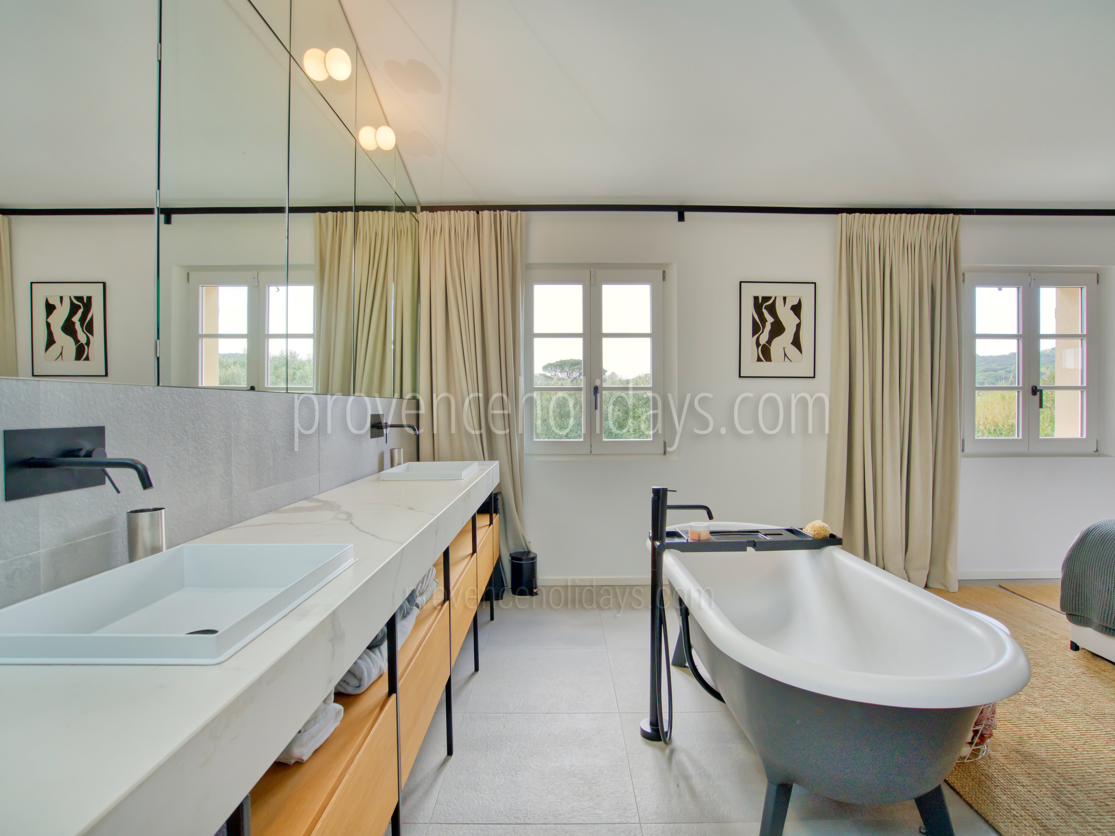 23 - Refuge d\'Azur: Villa: Bathroom