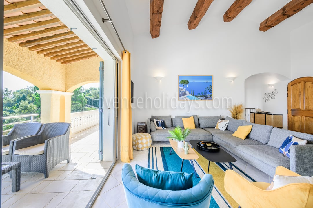 9 - Villa Solaire: Villa: Interior