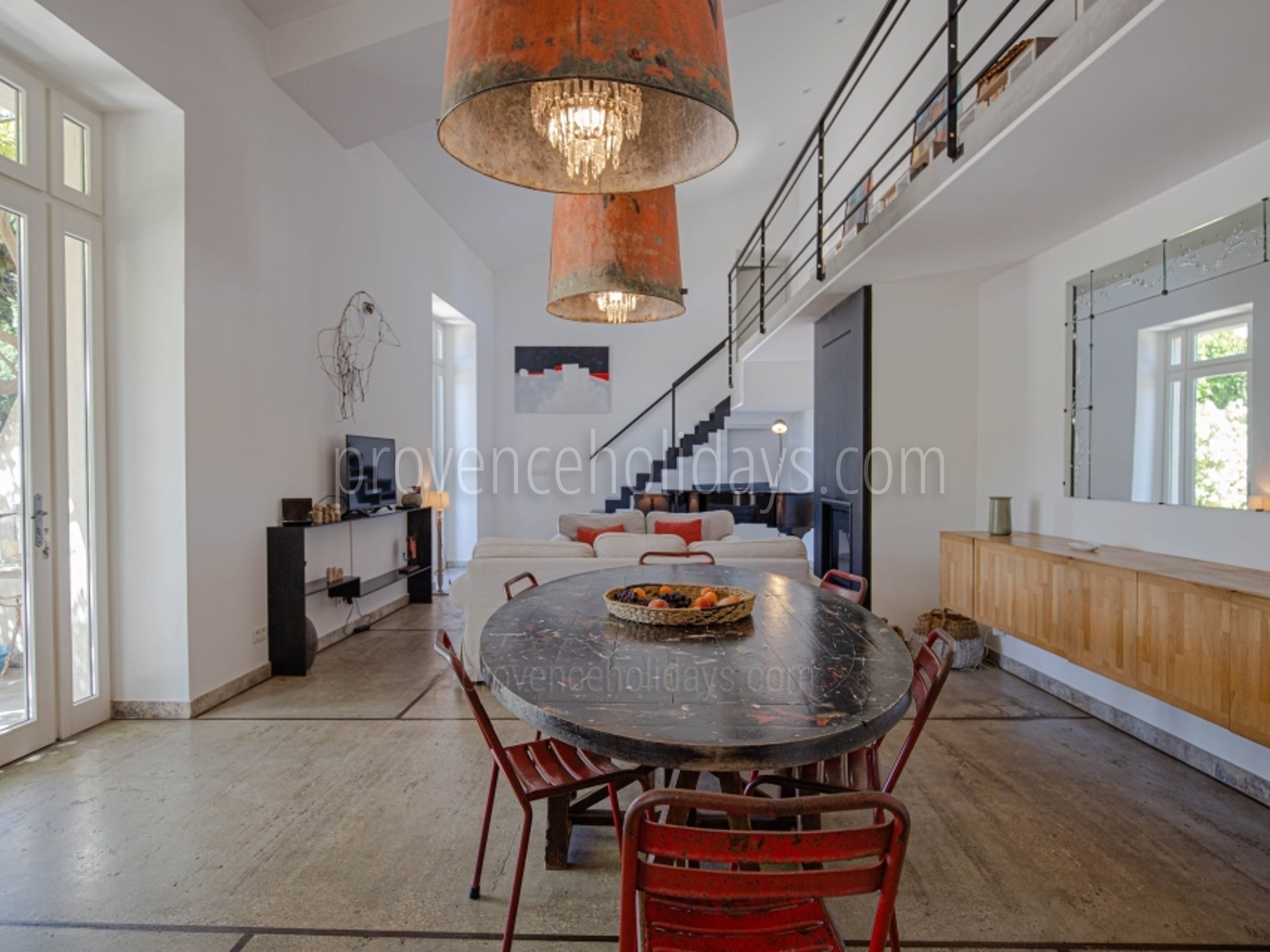 3 - Villa Beaumes: Villa: Interior