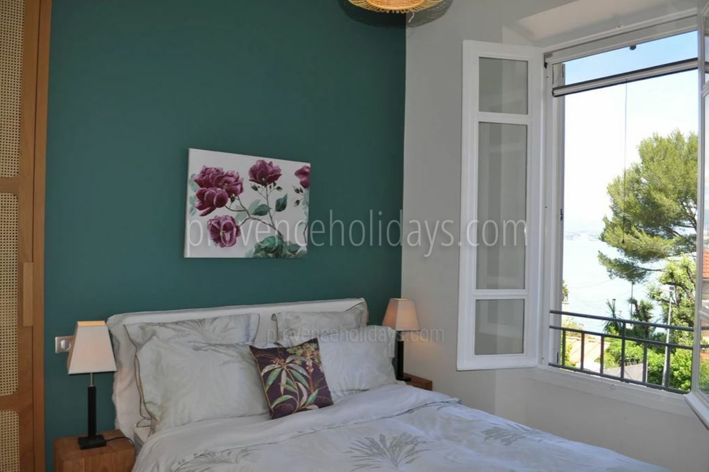 16 - Villa Cap d\'Antibes: Villa: Bedroom