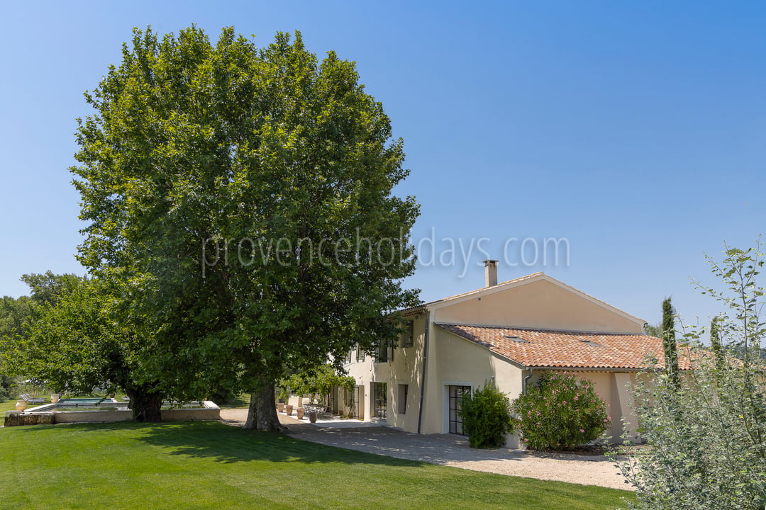 28 - Domaine Mariposa: Villa: Exterior
