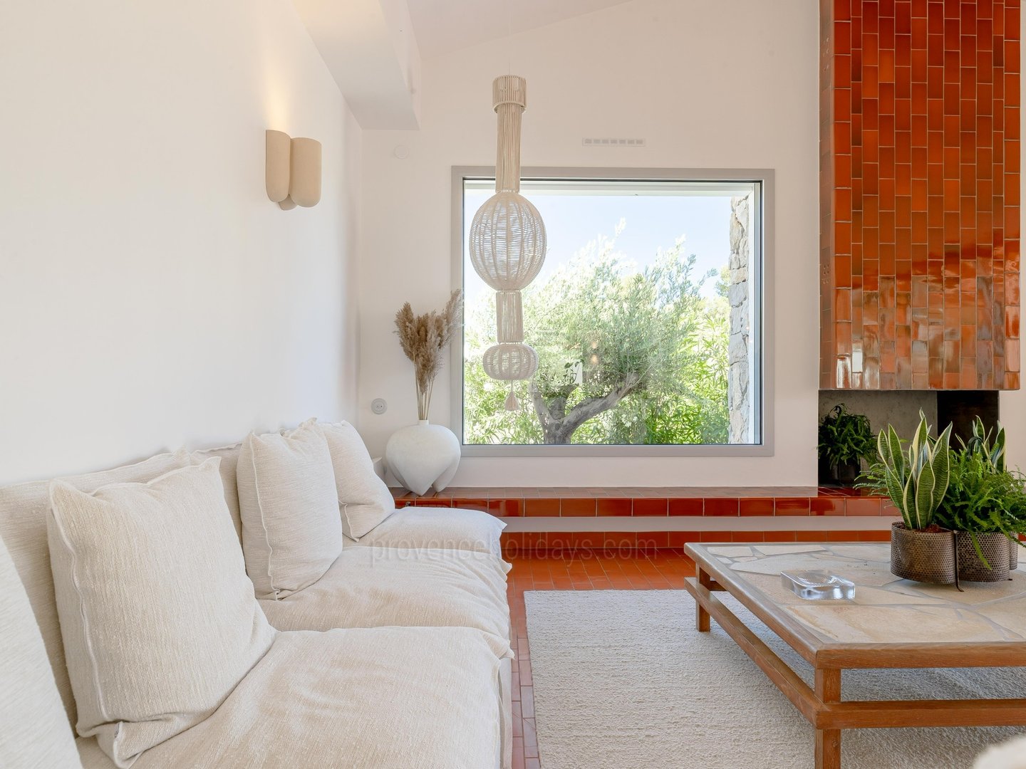 26 - Maison Bardot: Villa: Interior