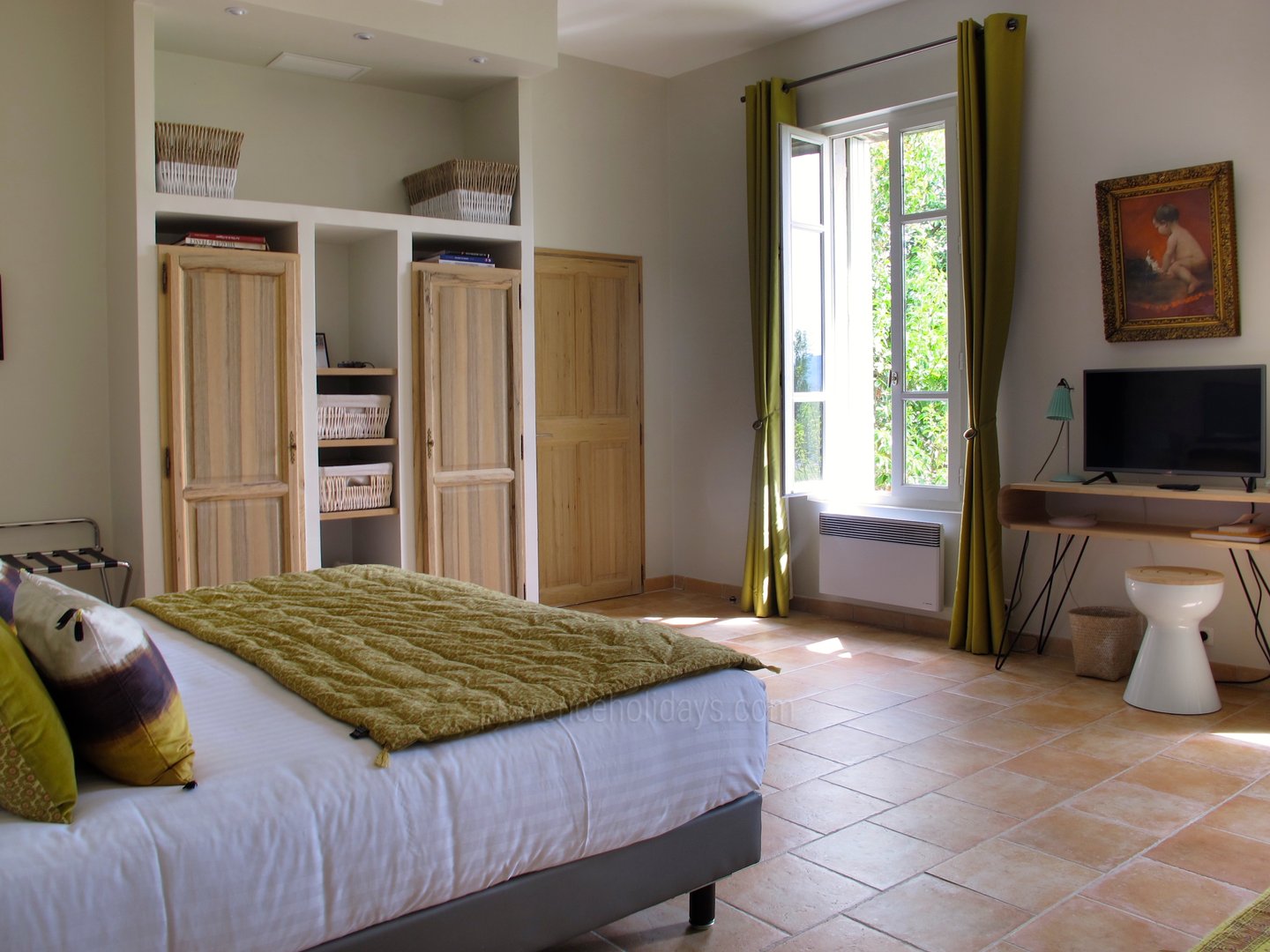 13 - La Bastide des Sens: Villa: Interior