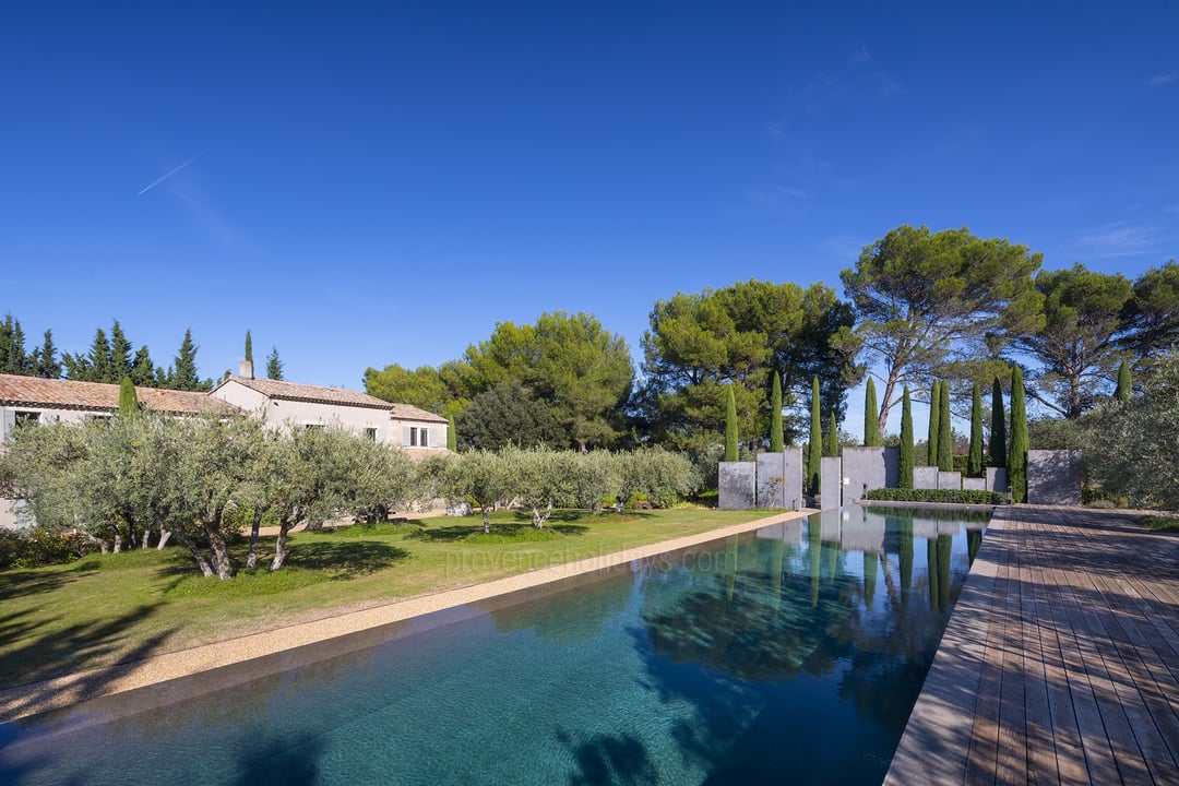 44 - Mas des Alpilles: Villa: Pool