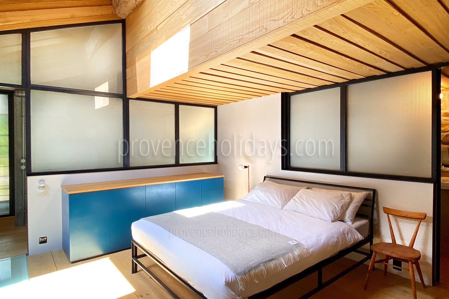 38 - Mas Villard: Villa: Interior