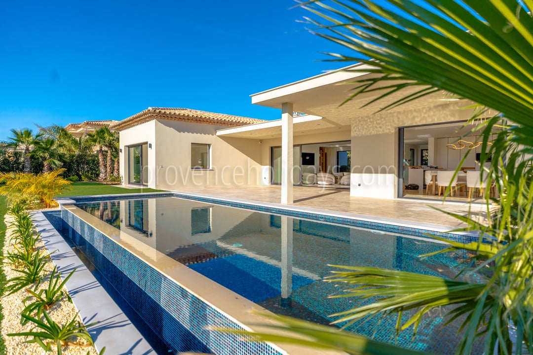 Luxuriöse 5-Schlafzimmer-Villa für 10 Gäste - Französische Riviera