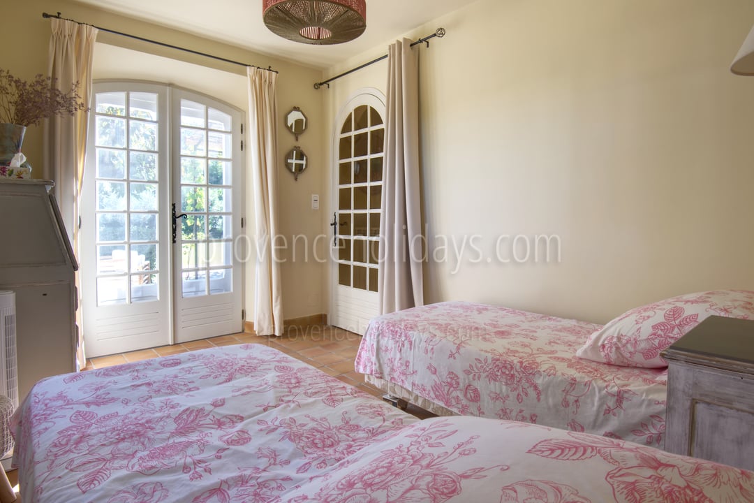 31 - Le Dolmen du Midi: Villa: Bedroom