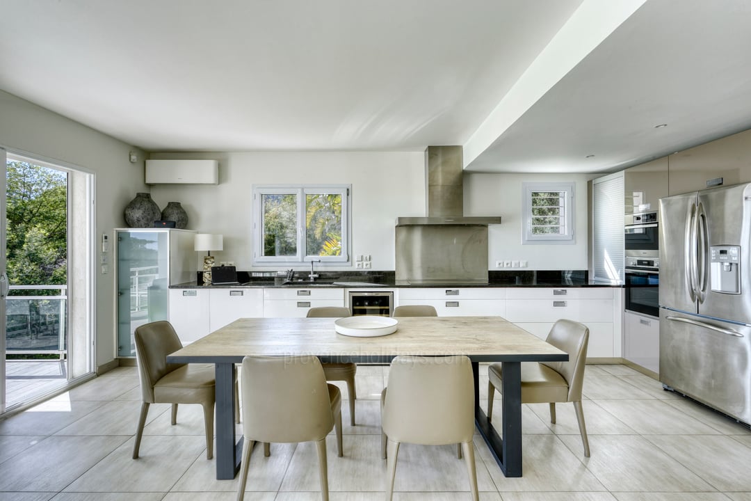 16 - Villa Céline: Villa: Interior
