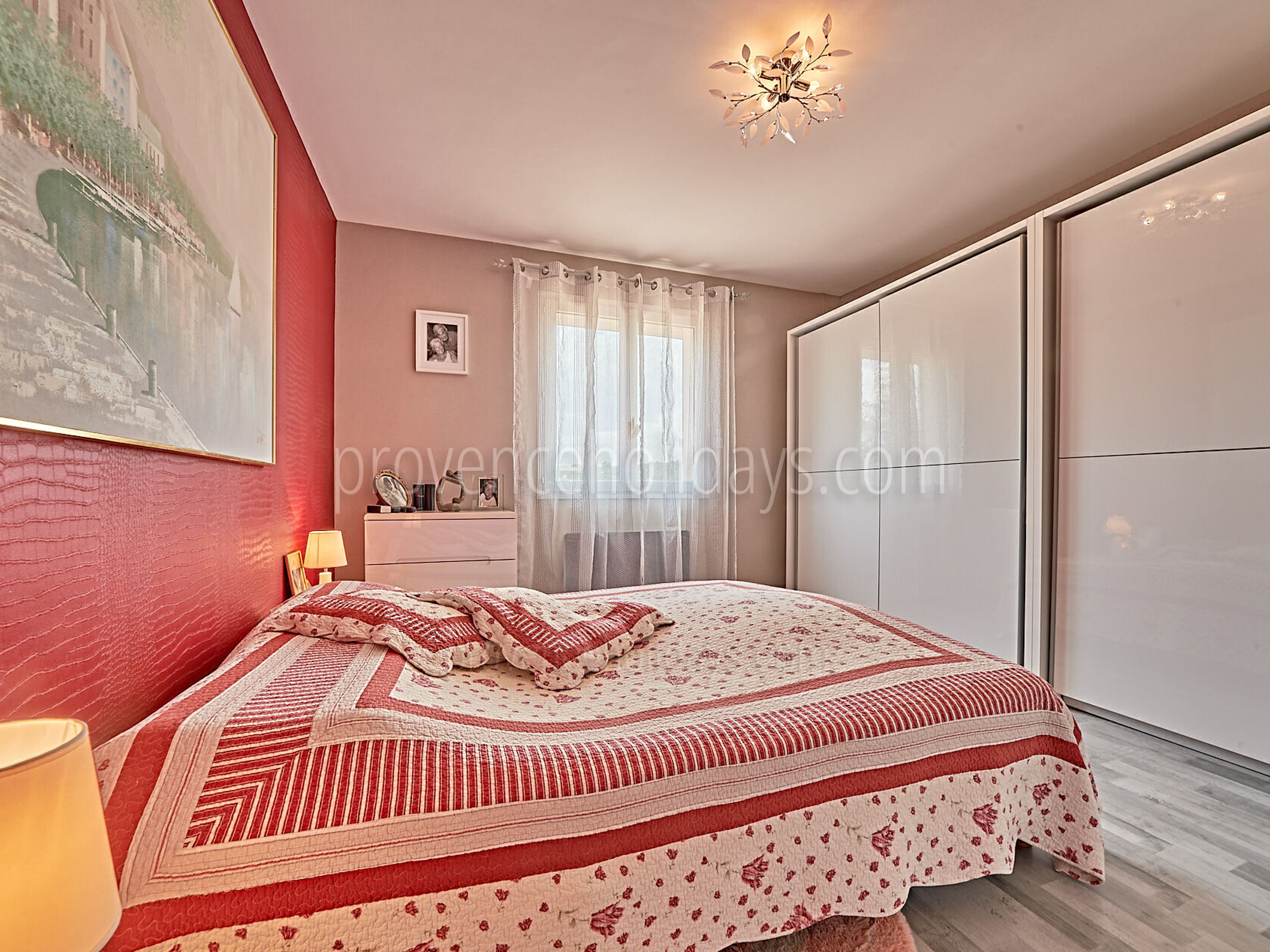 13 - Villa Chiara: Villa: Bedroom