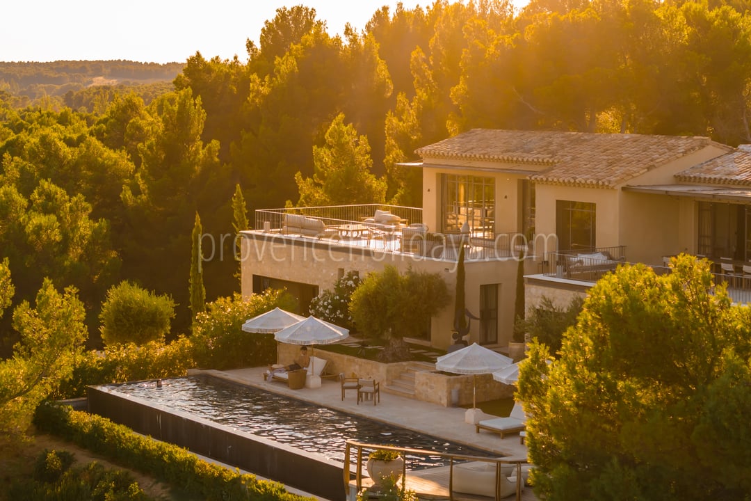 55 - Villa Paradis: Villa: Exterior