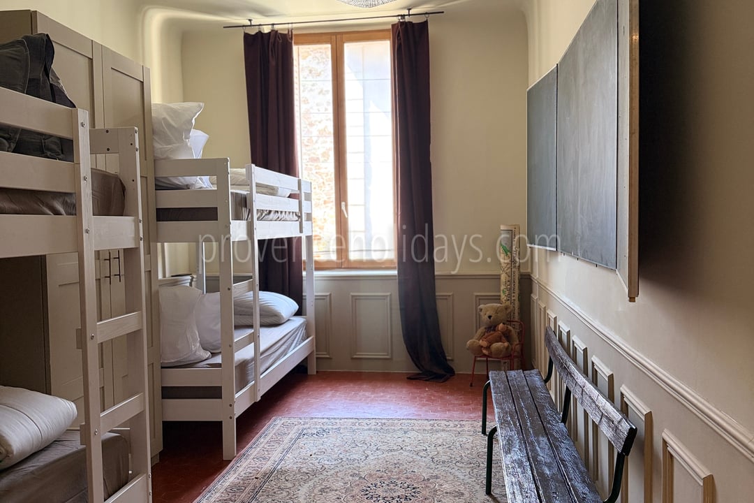 77 - Hotel Olivine: Villa: Bedroom
