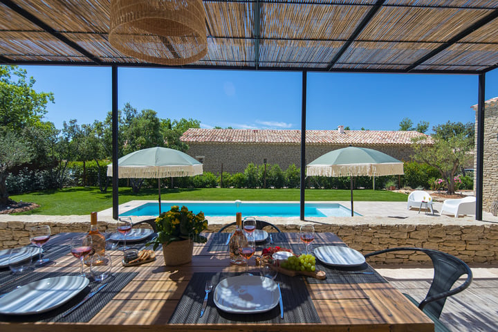 Holiday villa in Gordes, The Luberon