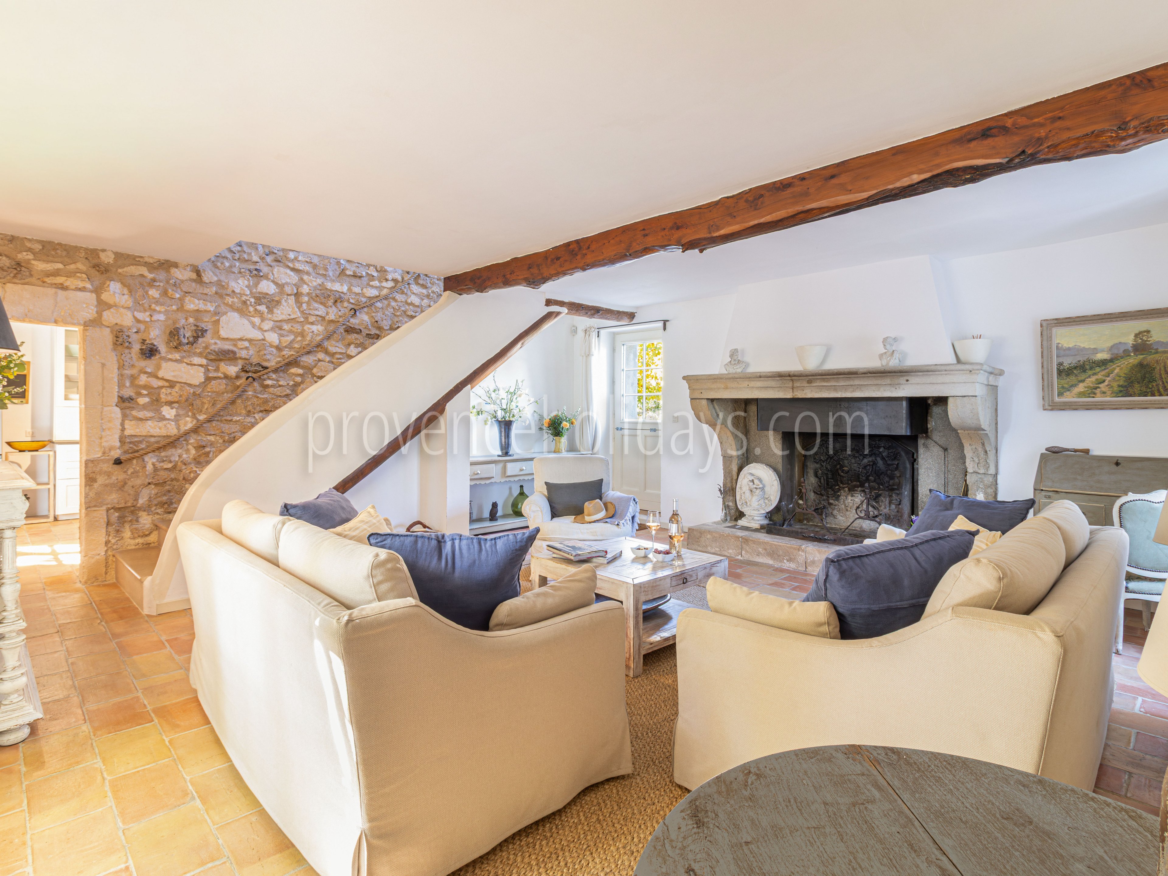 13 - Mas Mollégès: Villa: Interior