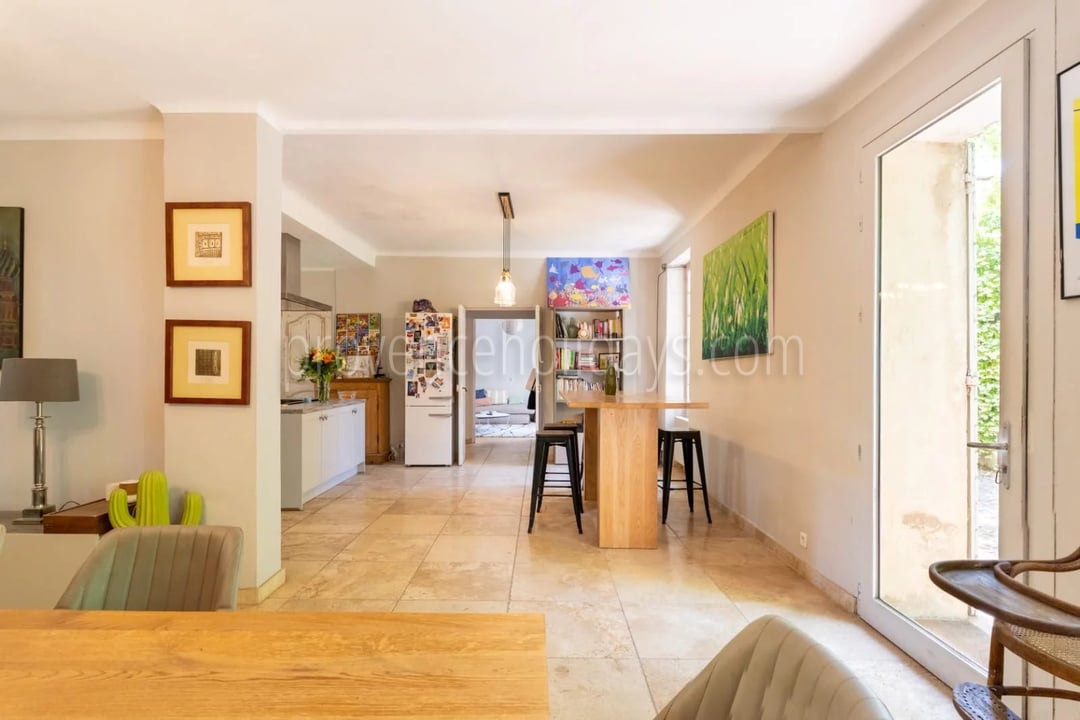 6 - Stone bastide in Ansouis: Villa: Interior