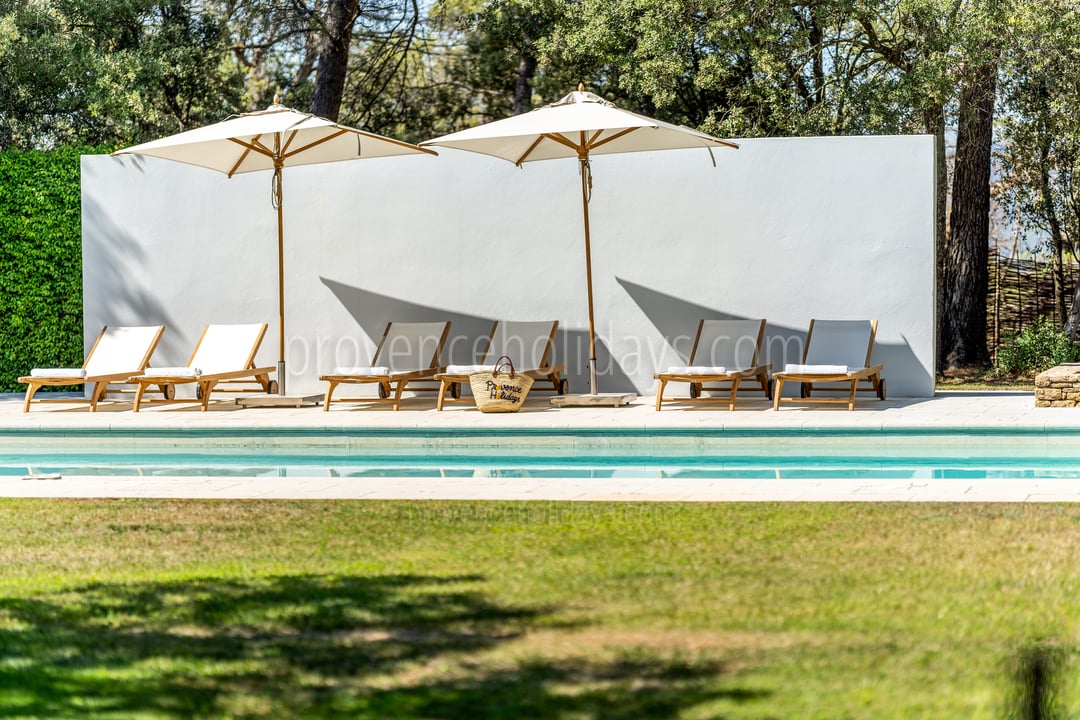 10 - Mas en Campagne: Villa: Exterior