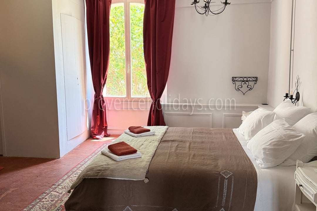 48 - Hotel Olivine: Villa: Bedroom