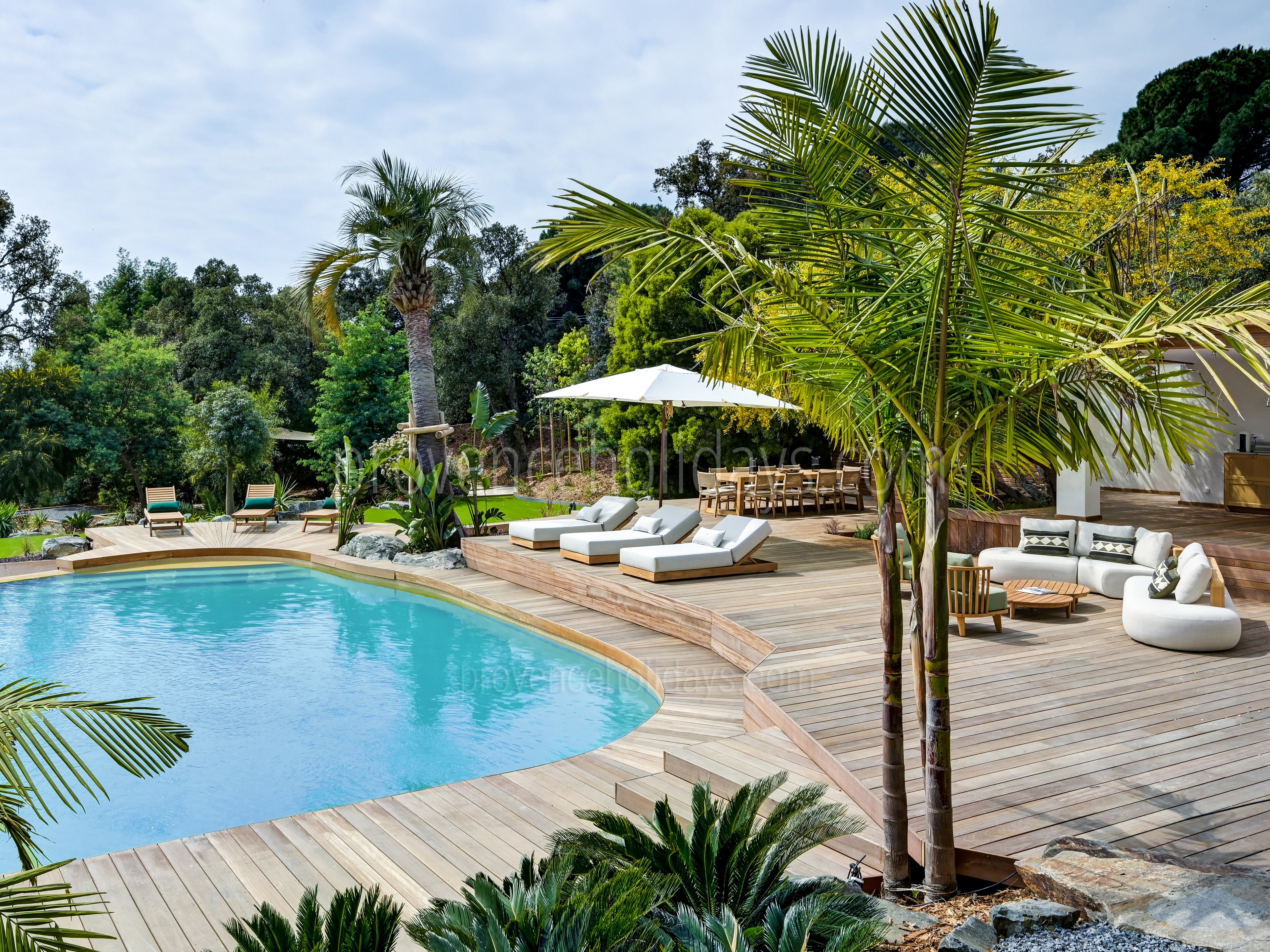 3 - Villa Castel: Villa: Pool