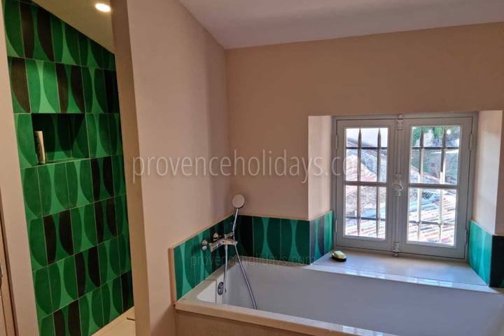 69 - Domaine d\'Isabelle: Villa: Bathroom