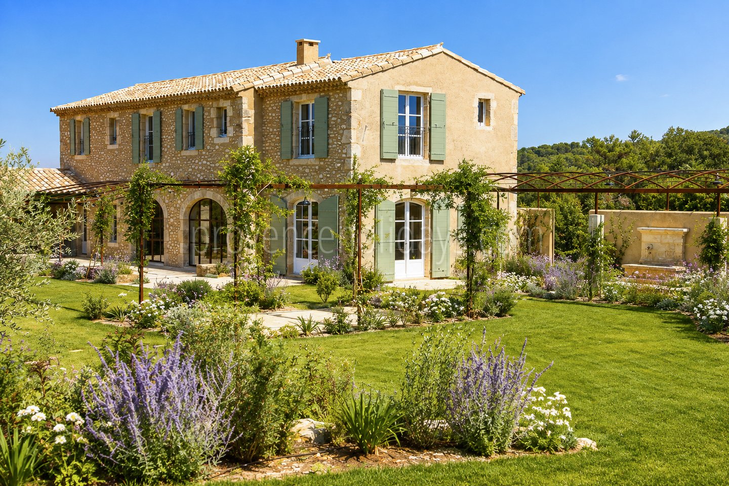 6 - Mas provençal à Eygalières: Villa: Exterior