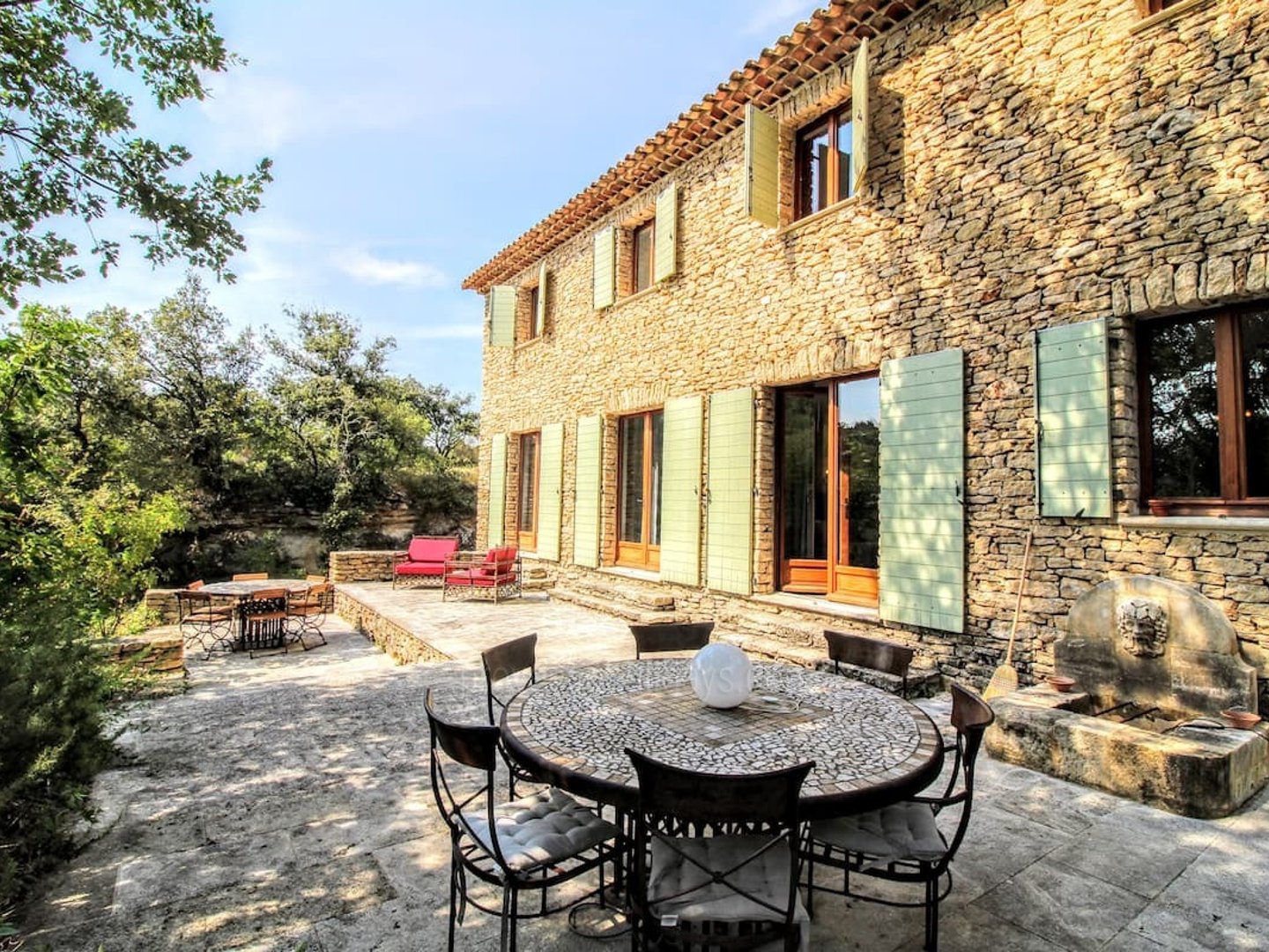 2 - Mas de la Sénancole: Villa: Exterior