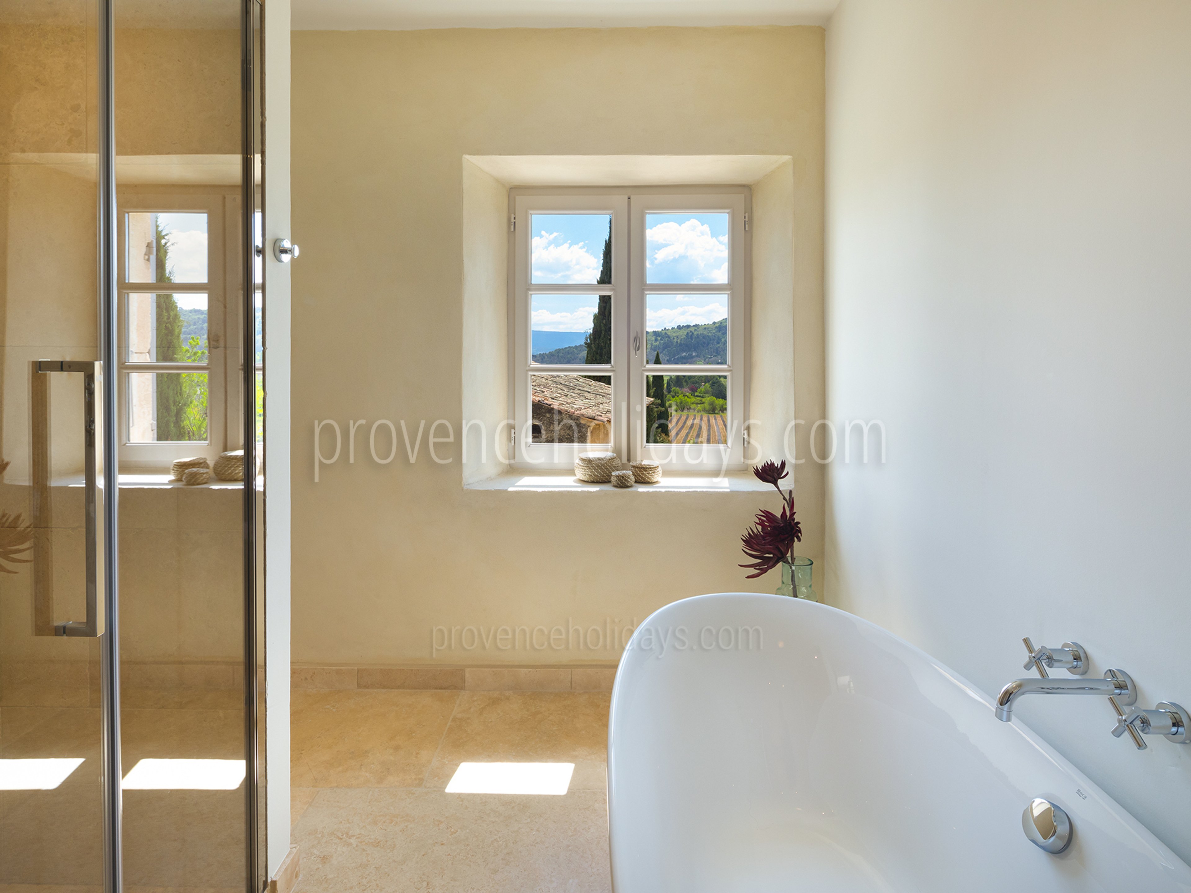36 - Mas Vaudois: Villa: Bathroom