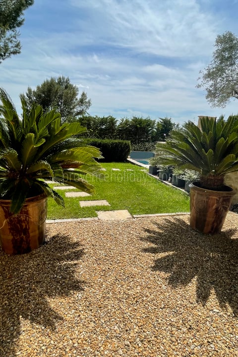 11 - Villa Côté Est: Villa: Exterior