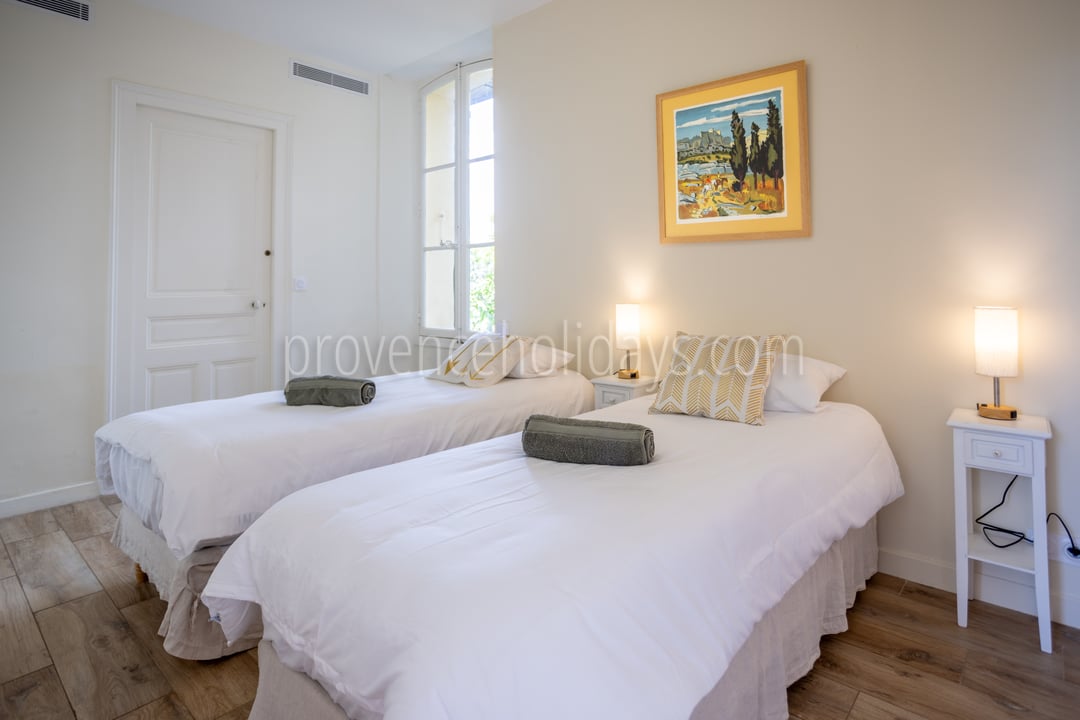 21 - Château des Lumières: Villa: Bedroom
