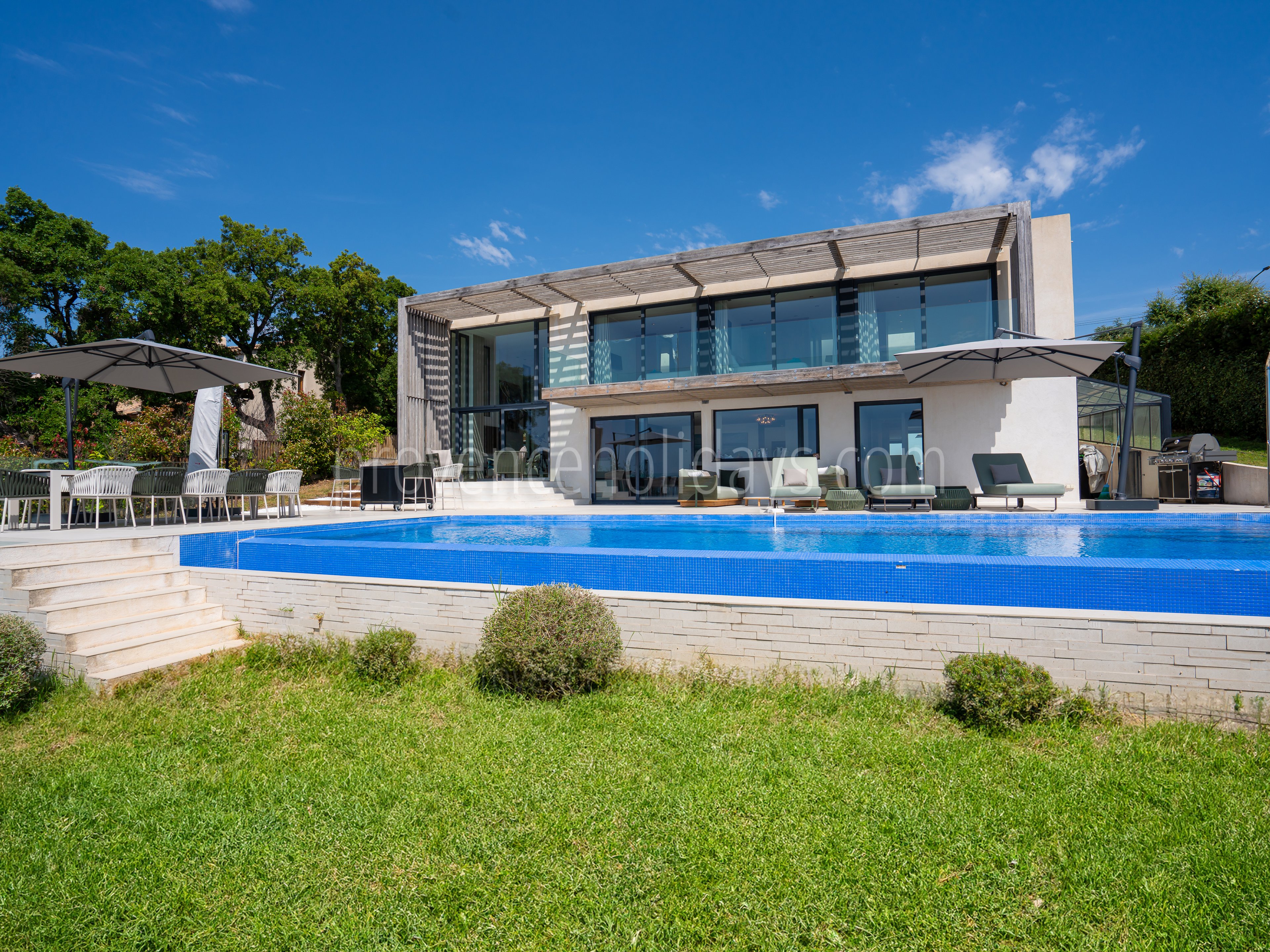 2 - Villa Iris: Villa: Pool