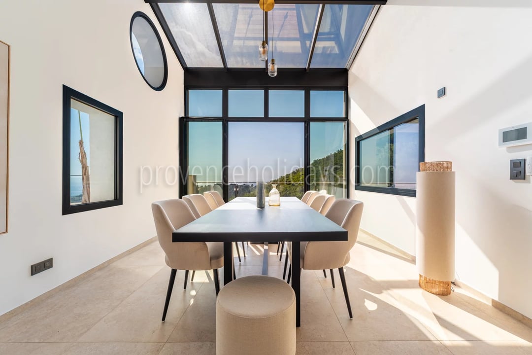 21 - Hedendaagse villa in Cavalaire-sur-Mer: Villa: Interior